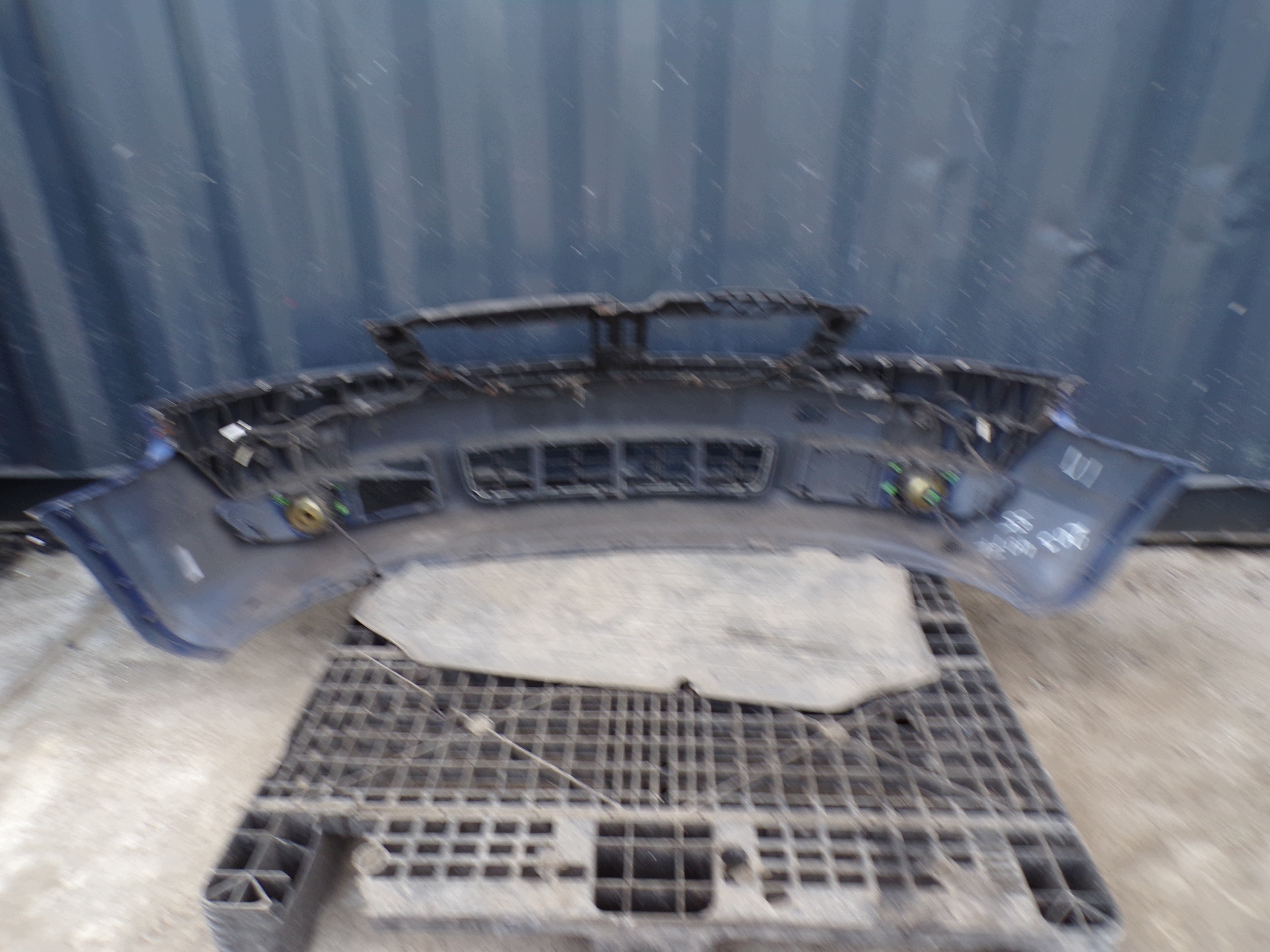 front bumper front AUDI A4 B6 CABRIO KABRIO (R1)