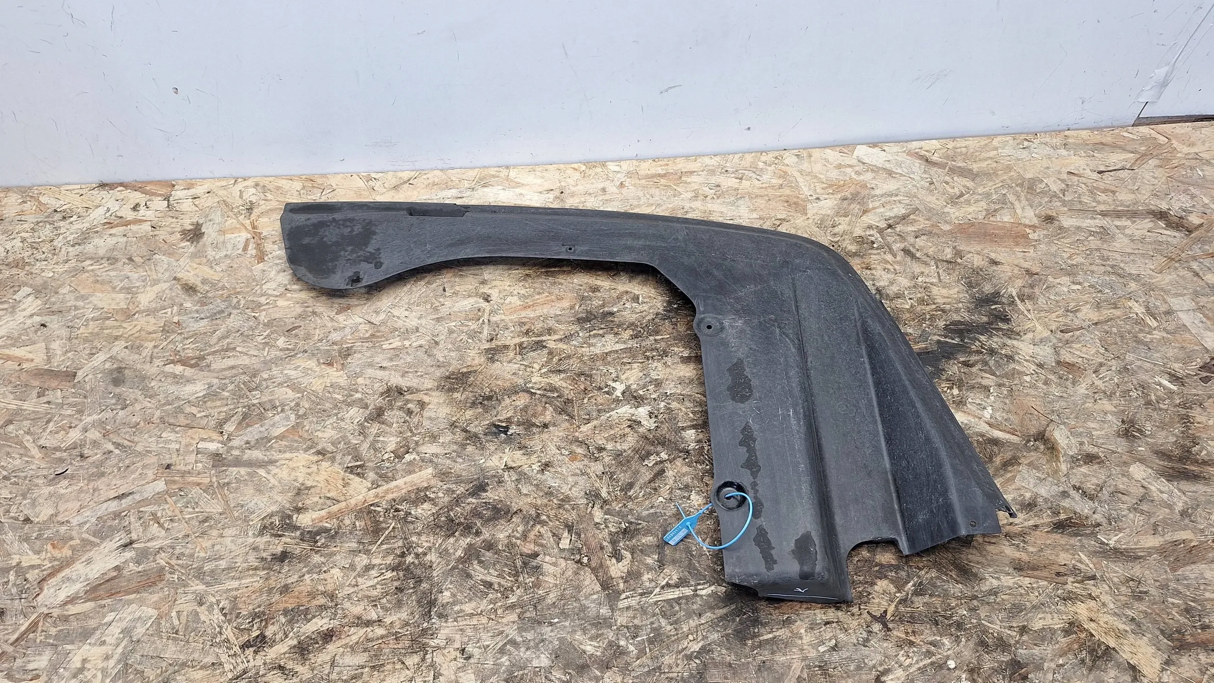 cover chassis 4D0804840 Audi A8 D2