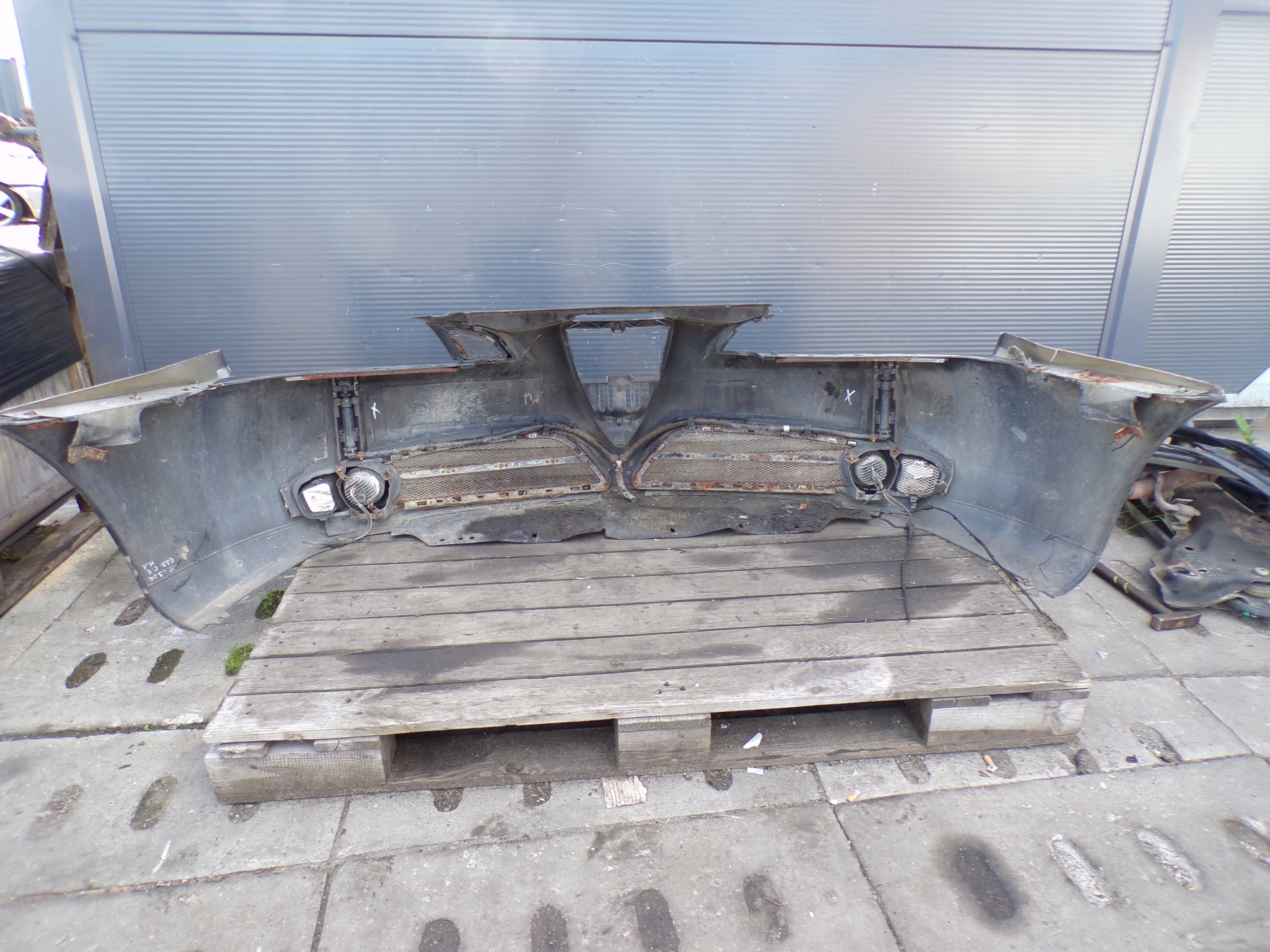 front bumper front ALFA ROMEO 166 LIFT SPRZYSKIWACZE colour BLACK 632