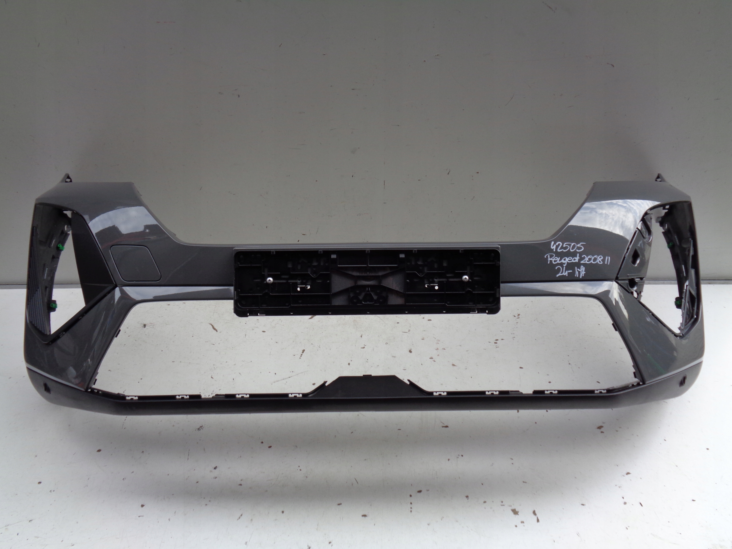 front bumper PEUGEOT 2008 E 2008 24- NR 42505