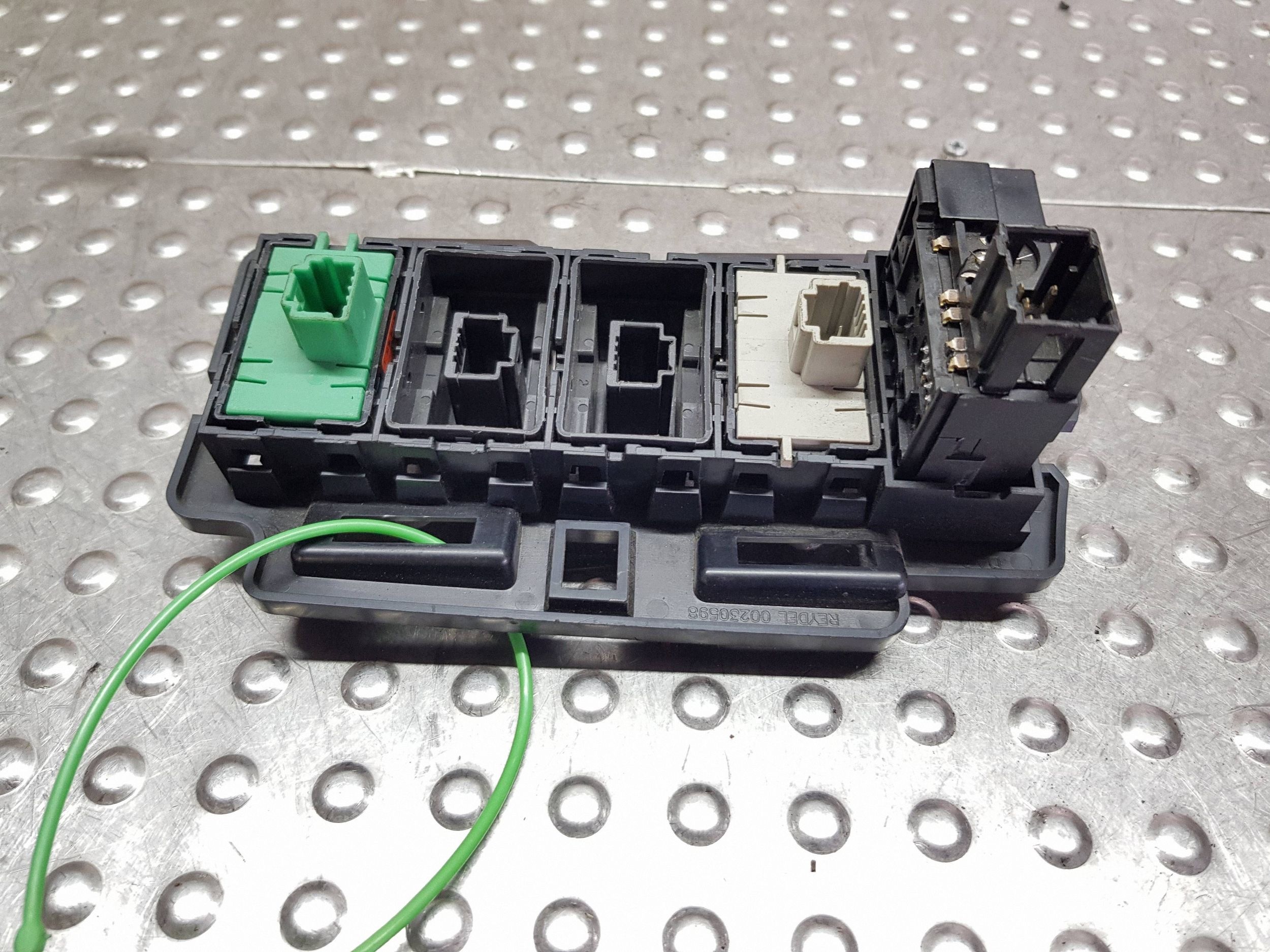 PANEL Regulations- Leuchten 8200379685 SMART FORFOUR II 453