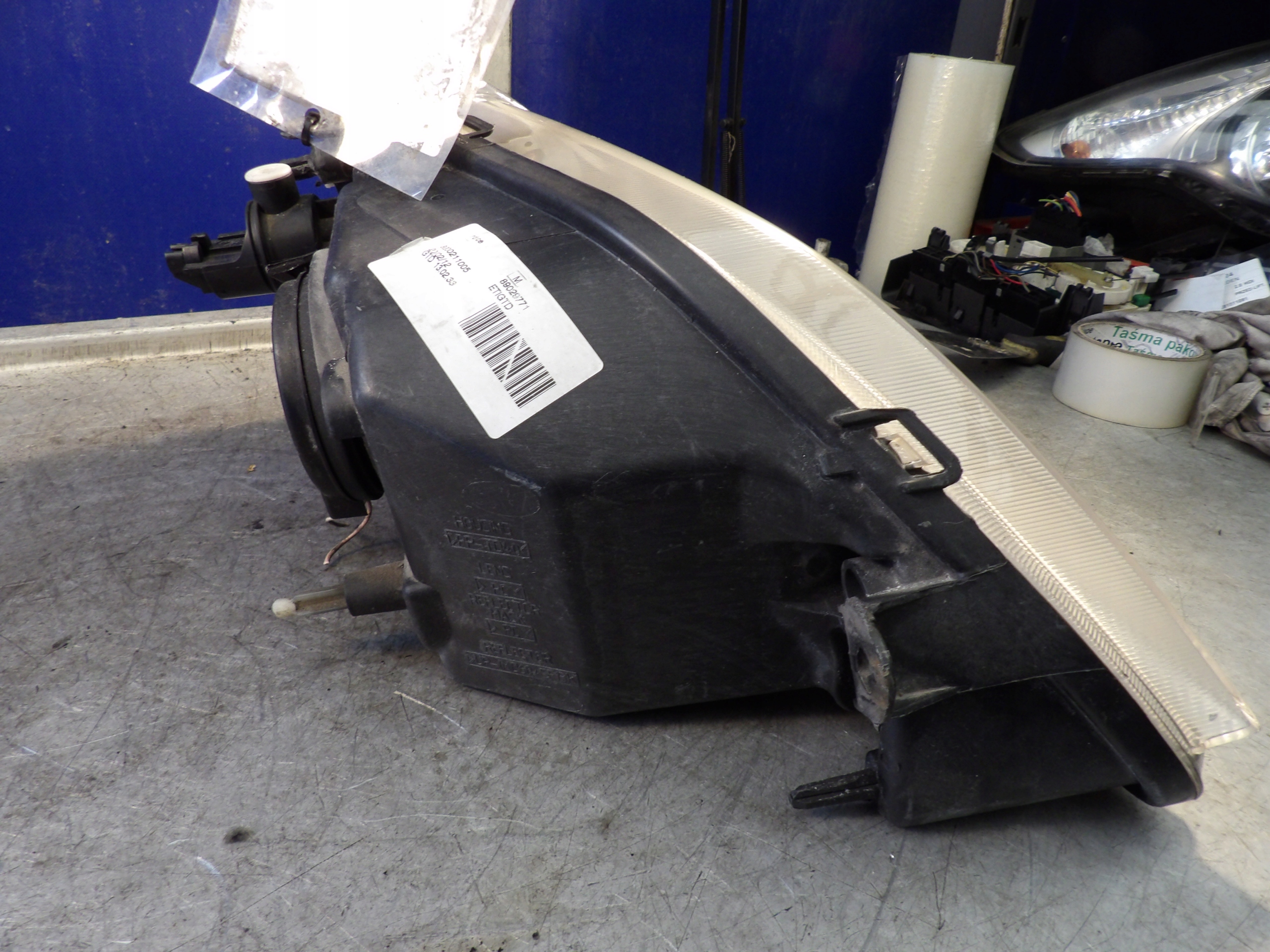 Dacia Logan and lift light front left 8200211005 89029771