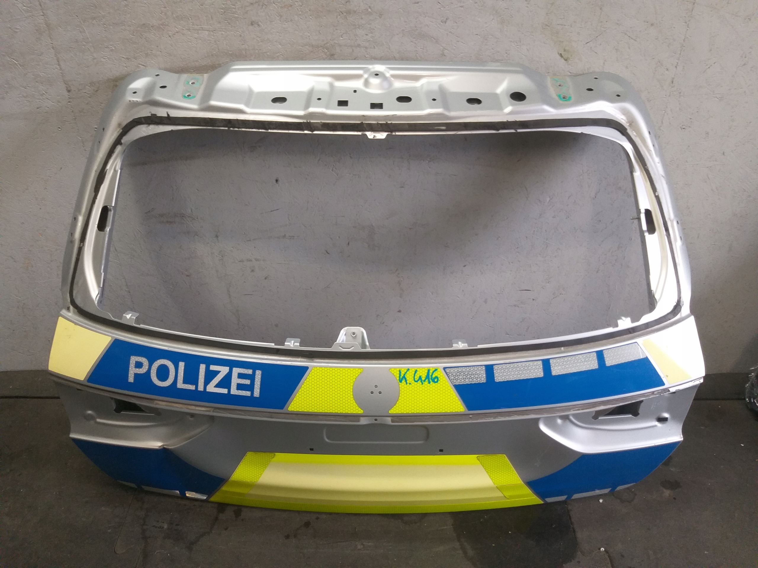 КРИШКА ЗАД. MERCEDES Е КЛАС W213 УНІВЕРСАЛ