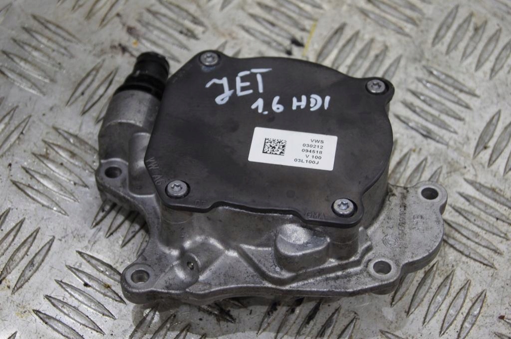Вакуумный насос VW Skoda Seat 03L100J