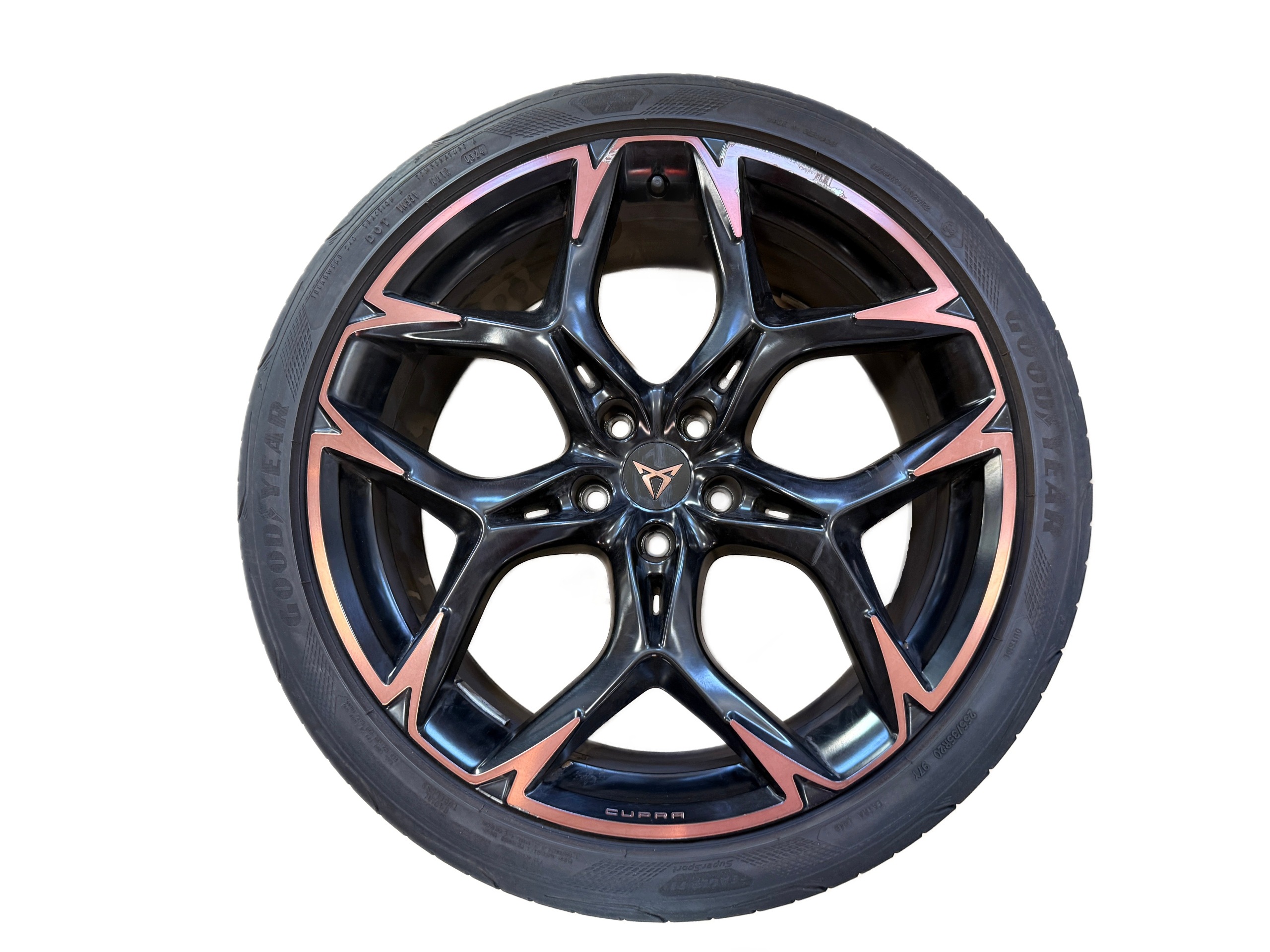 CUPRA FORMENTOR wheels discs 255/35R20 GOODYEAR