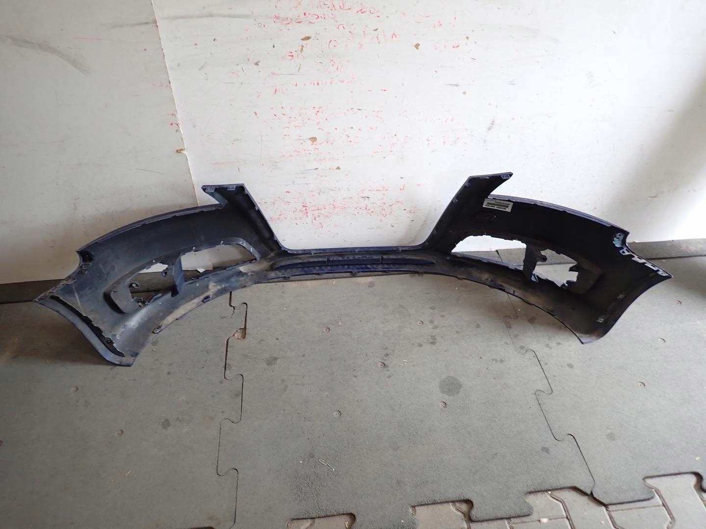 nárazník předek přední AUDI A3 2008-2012 8P0807437H