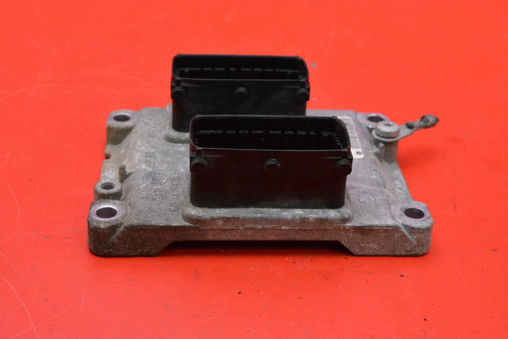 control unit computer of the engine 55557932 OPEL CORSA D 1.0 12V 60 KM 06-11