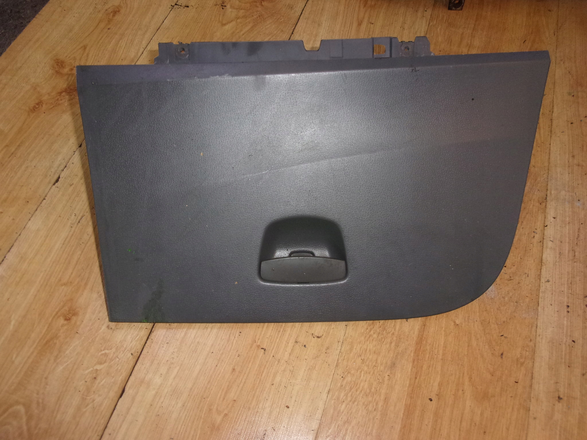 seat Ibiza IV 6J бардачок пассажира европа