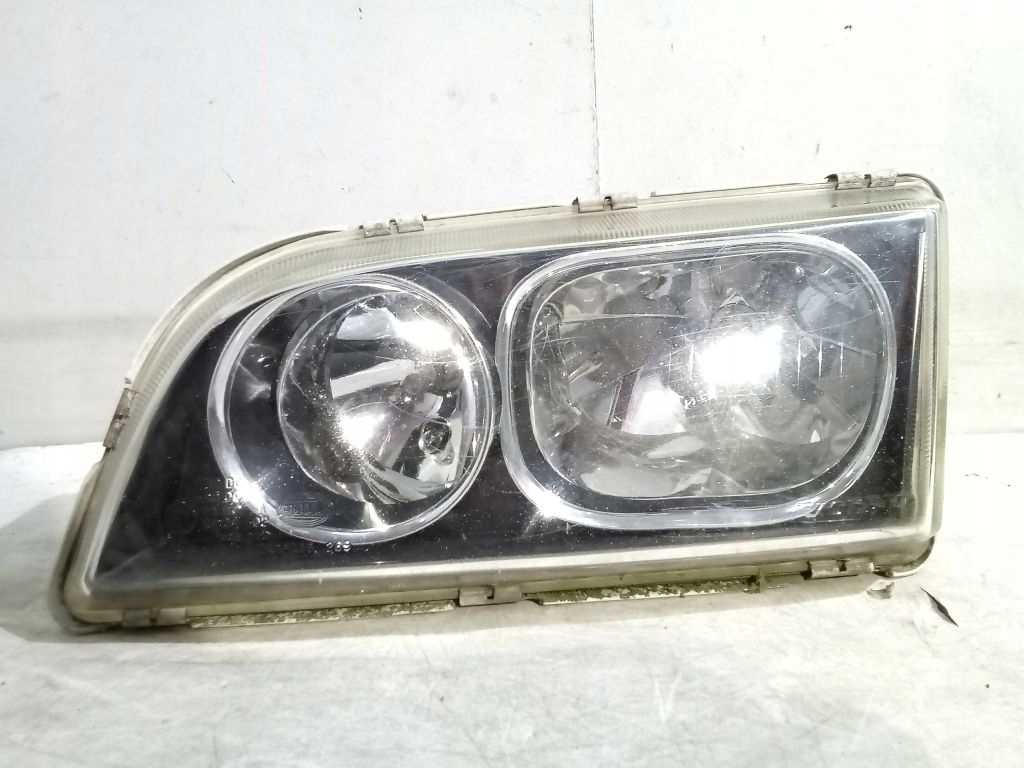 Volvo V40 lift light left front front 30899878