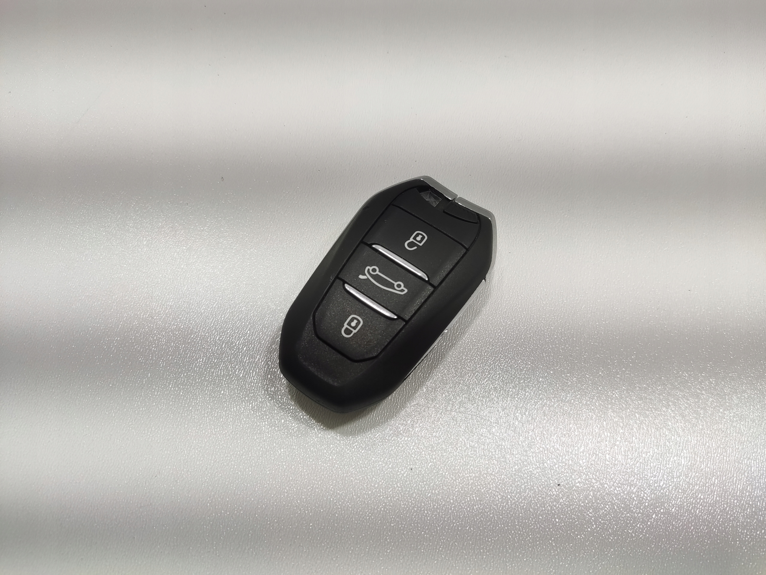 klíček PILOT obal OPEL CORSA E-CORSA F 9833213280 2019-2024
