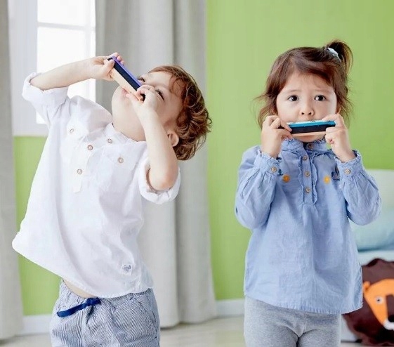 HARMONIJKA USTNA 32 KANAŁY DLA DZIECI ZABAWKA KOLOROWA ORGANKI INSTRUMENT Kolor dominujący wielokolorowy