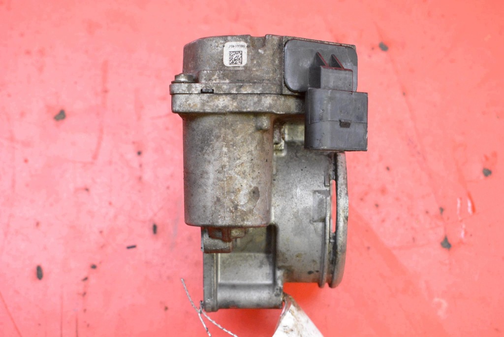 valvola a farfalla 03G128063 VW TOURAN 1 e 1.9 TDI 100 KM 03-06