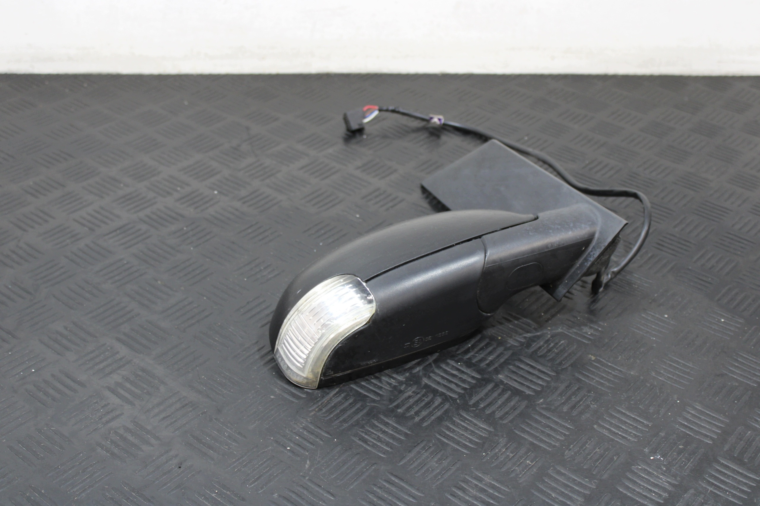 mirror right 6 vertical VW TOURAN 1T0 1T FL 1,9 TDI