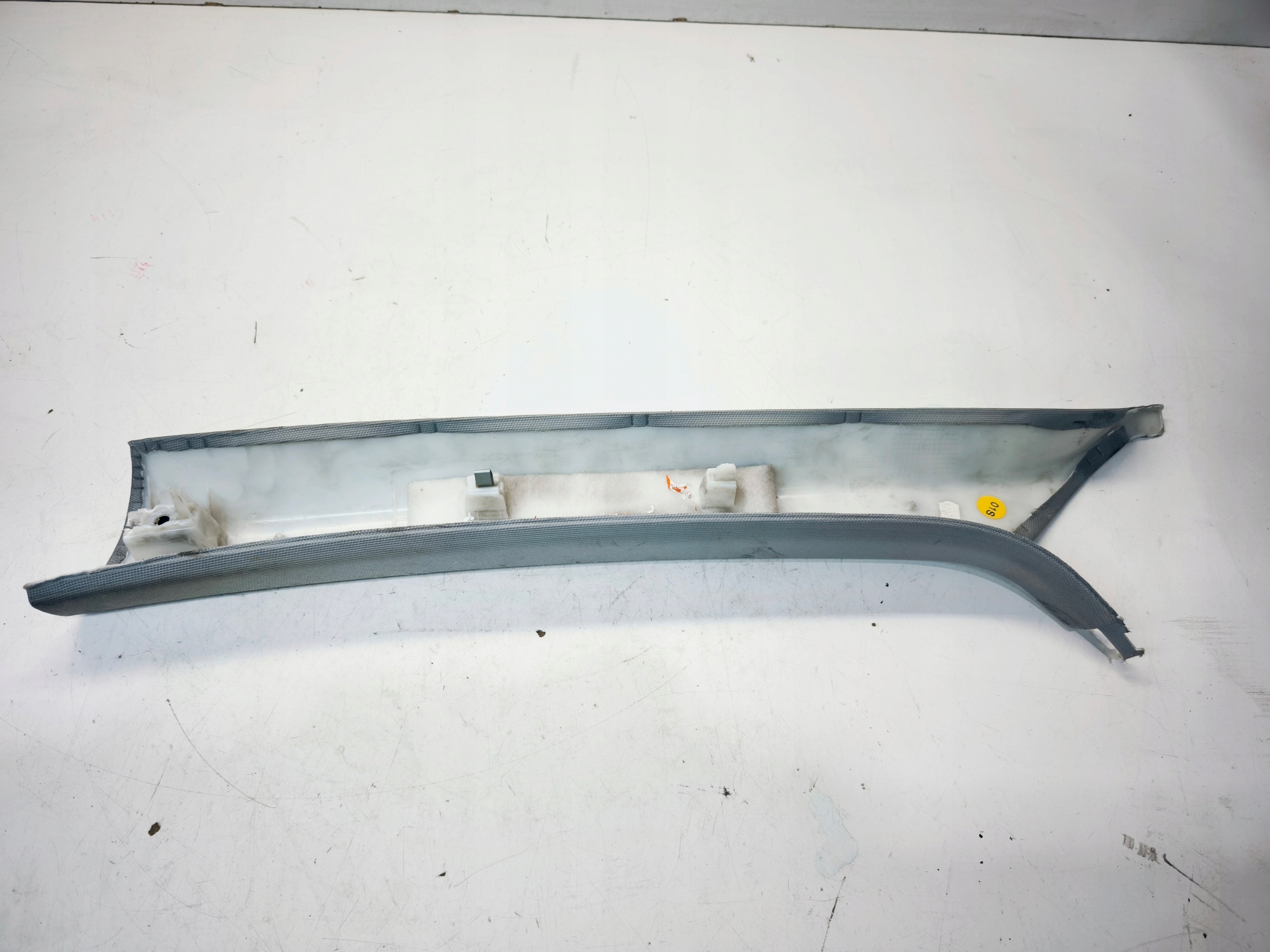 cover POSZYCIA pillar A right AUDI A4 B9 8W0867233B