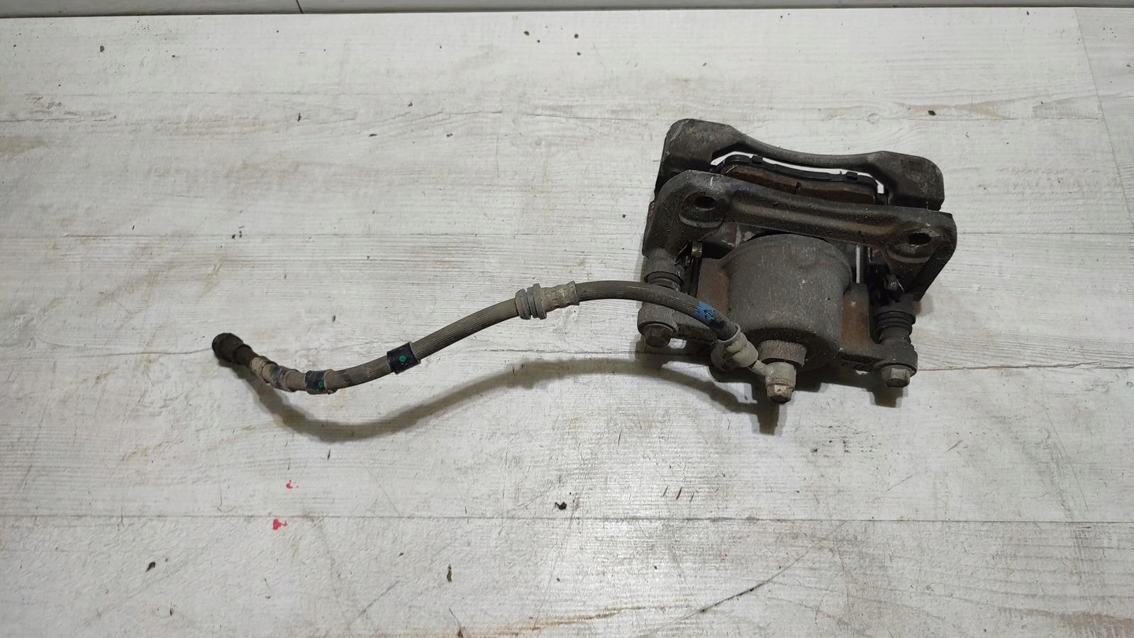 caliper right front Mazda 2 DJ/DL lift