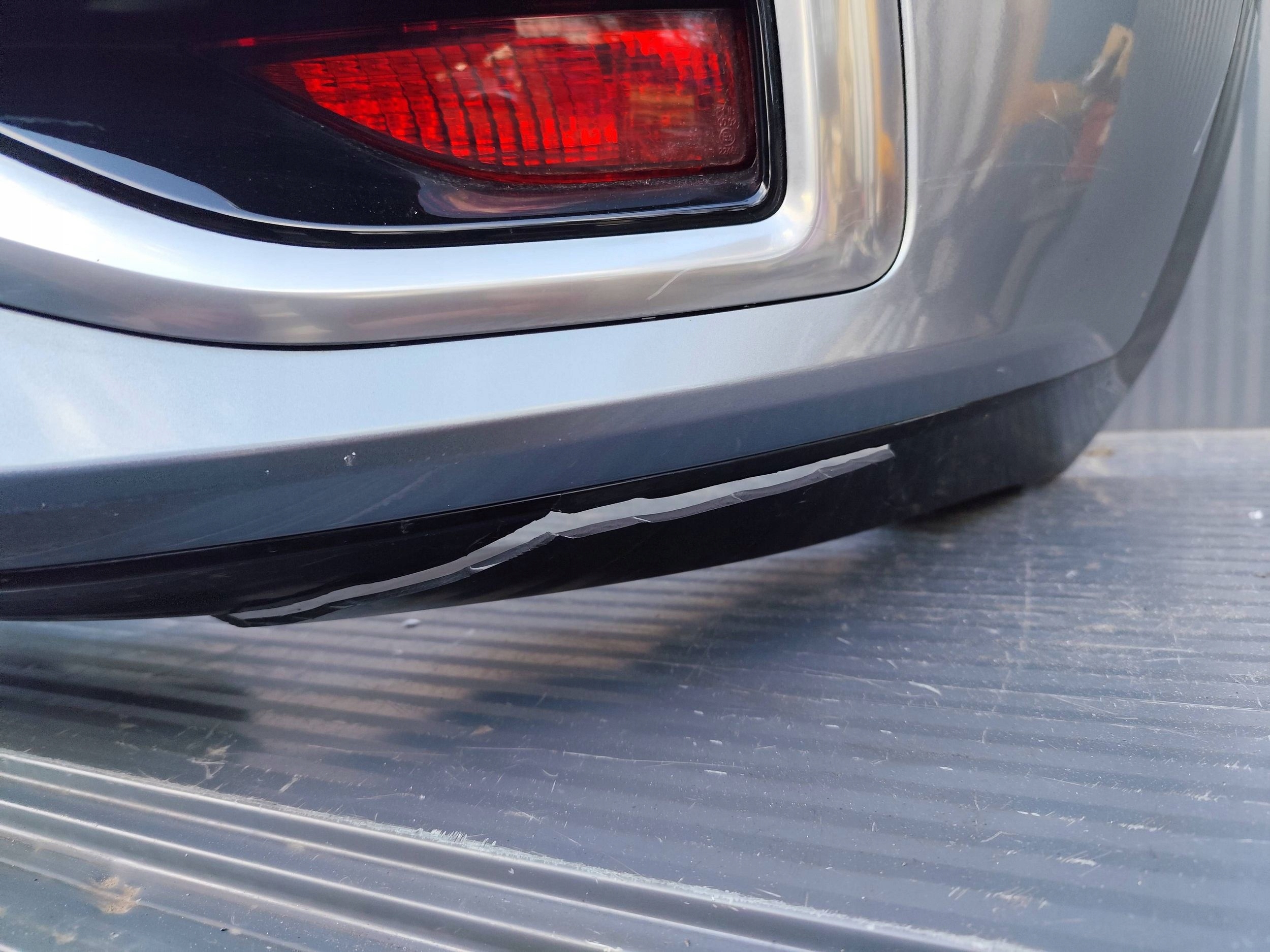 KIA SPORTAGE V GT LINE bumper rear 4xPDC complete