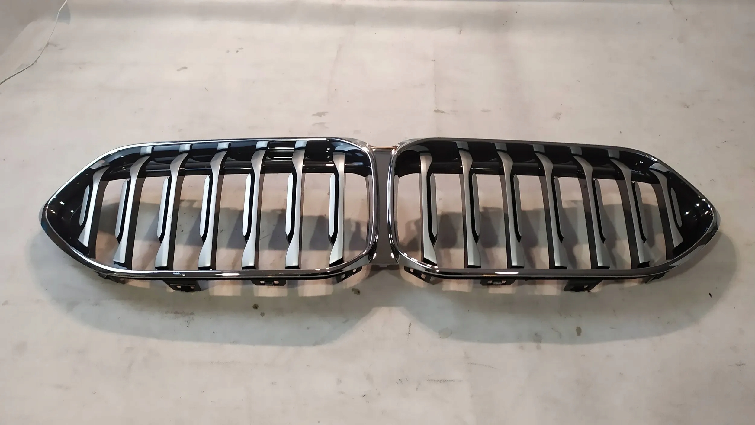 BMW 2 F44 Kühlergrill FRONTGRILL Kühlergitter 5A39376 - Thumbnail 1