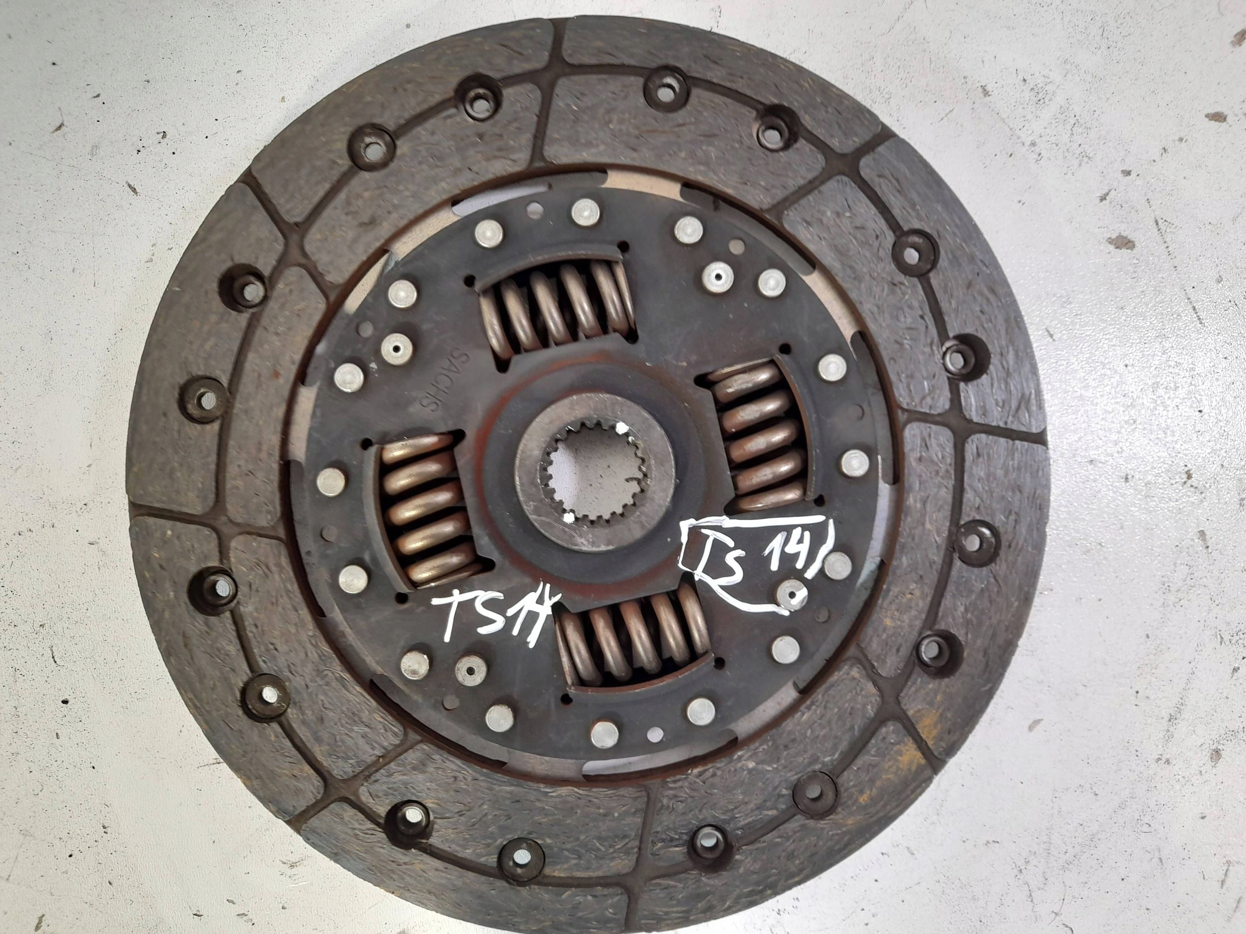Mazda 3 BL 1,6 Disque Embrayage 8V617550F1A (TS14)