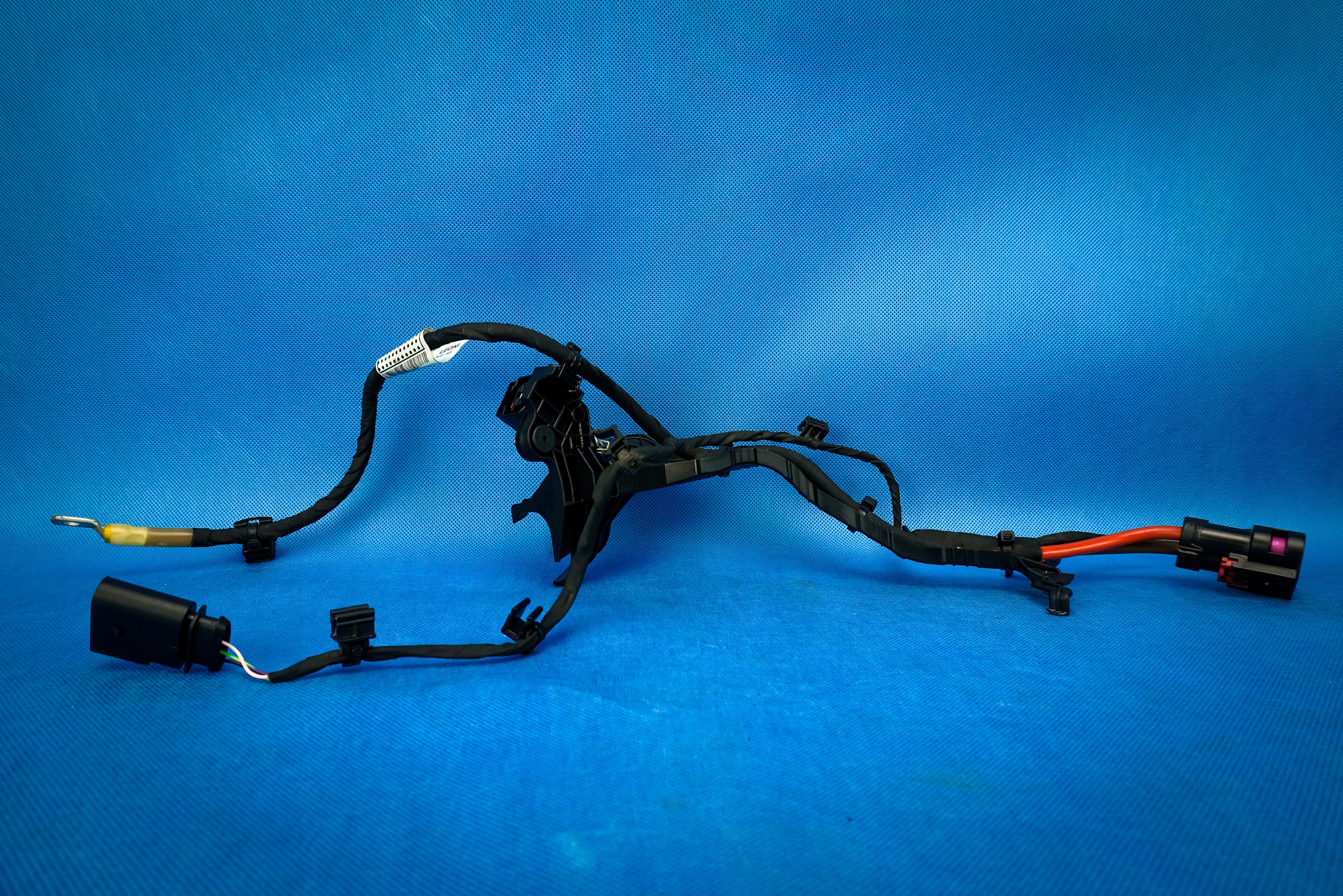 Жгут проводов Audi A8 S8 4h 4H0971111E