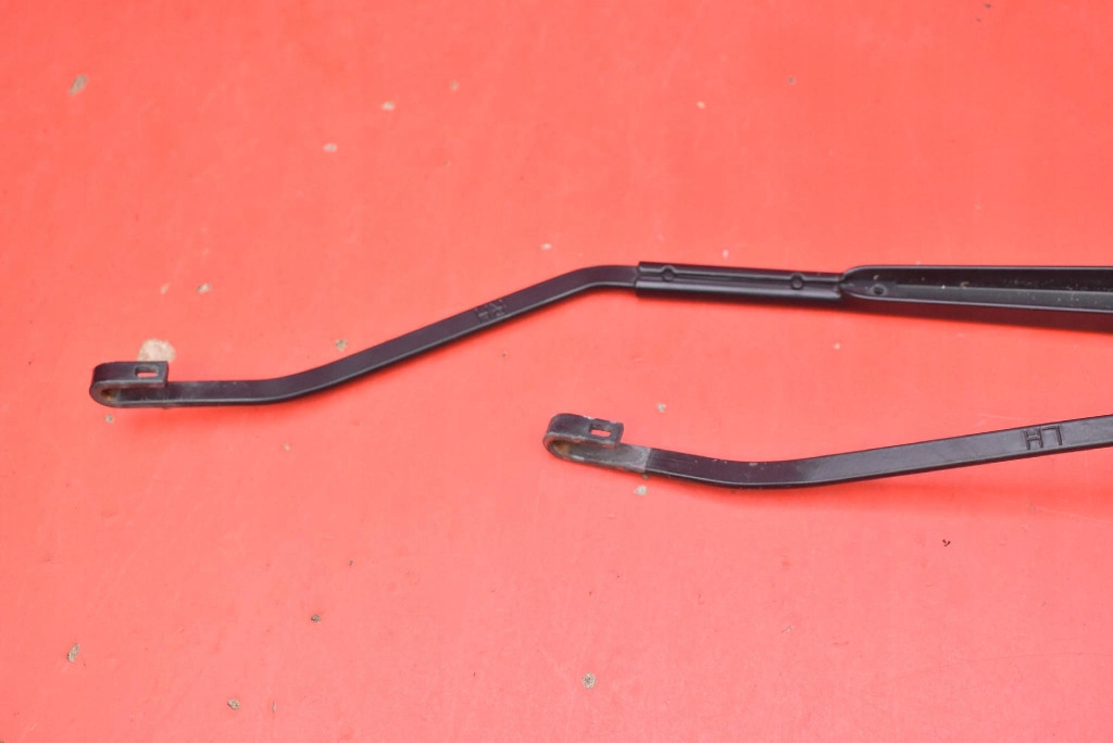 wiper arm front EU 13471434 OPEL INSIGNIA B 17-20