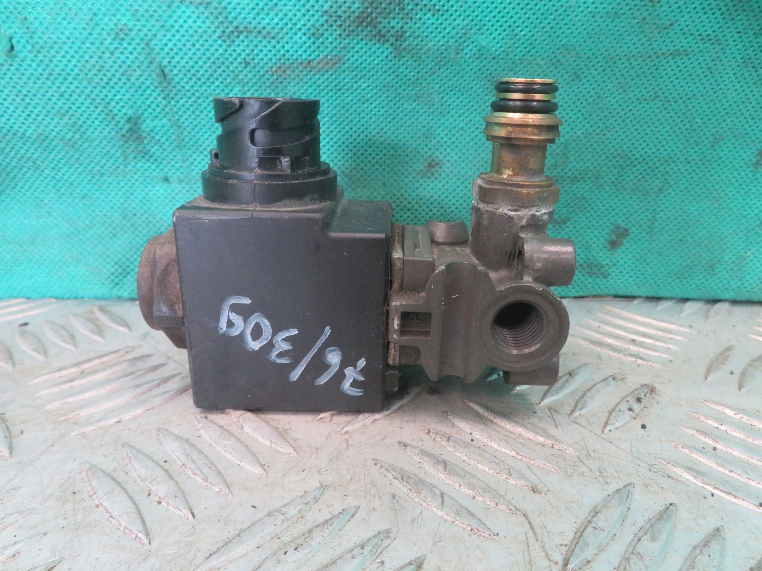 VALVOLA elettromagnetico SCANIA G410 CNG 23R 2038655