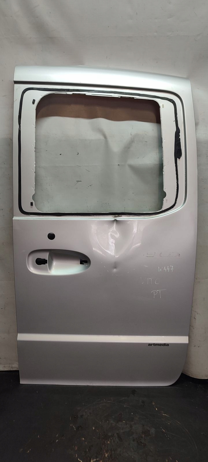 door rear part rear. right Mercedes W447