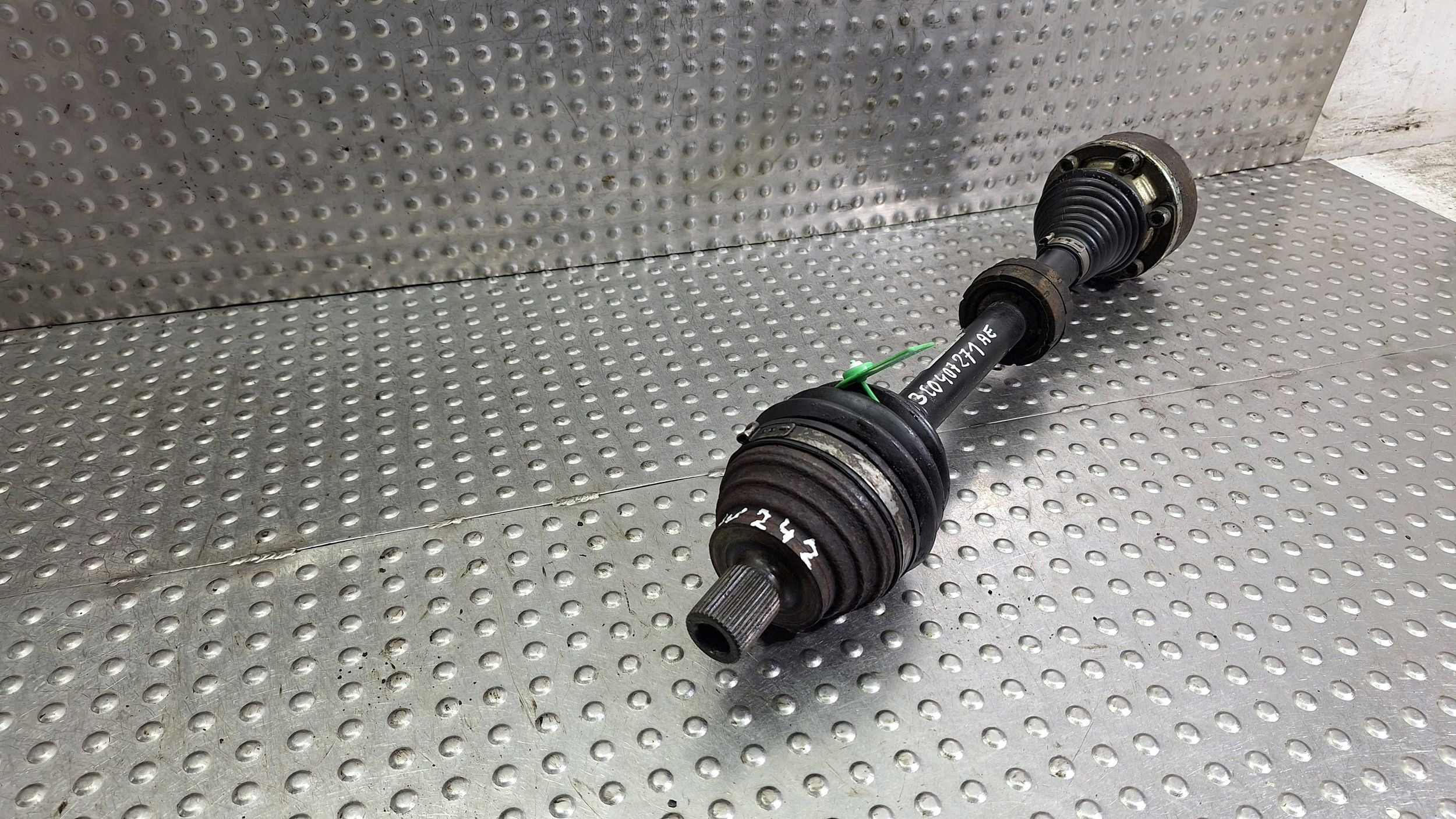 semi-axis left front 3C0407271AE GOLF V ALTEA A3 8P PASSAT B6 LEON II 1.9TDI