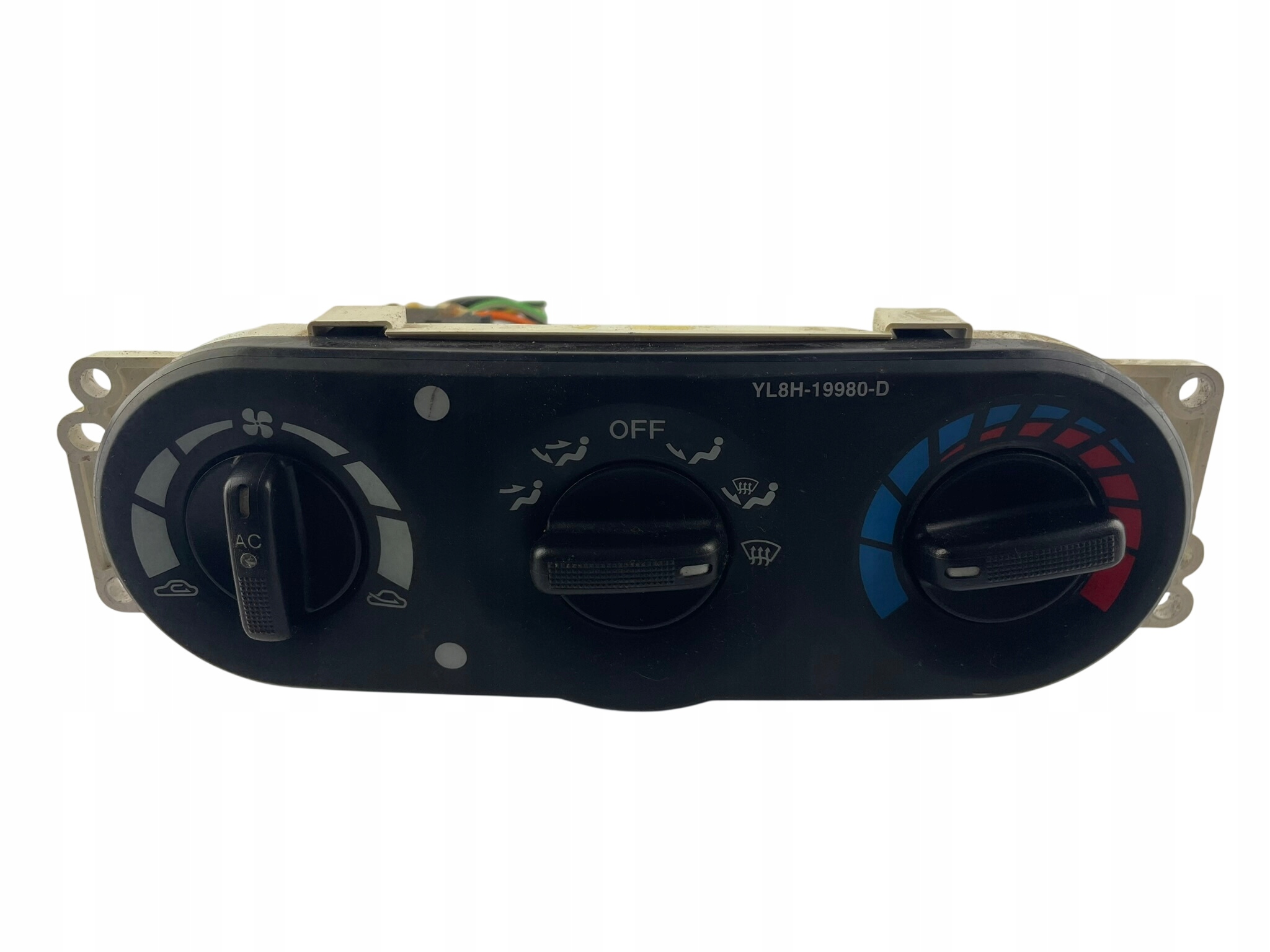 Panel BOCCHETTE YL8H-19980-D Mazda Tribute EP europejski