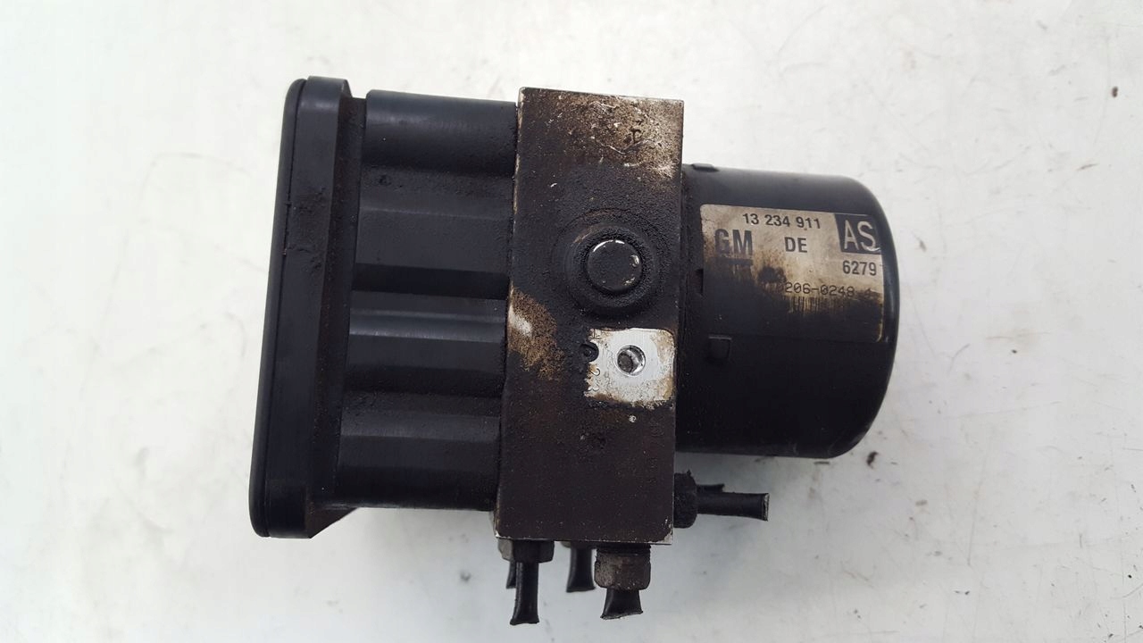 pumpa ABS 10096005593 Opel Zafira B