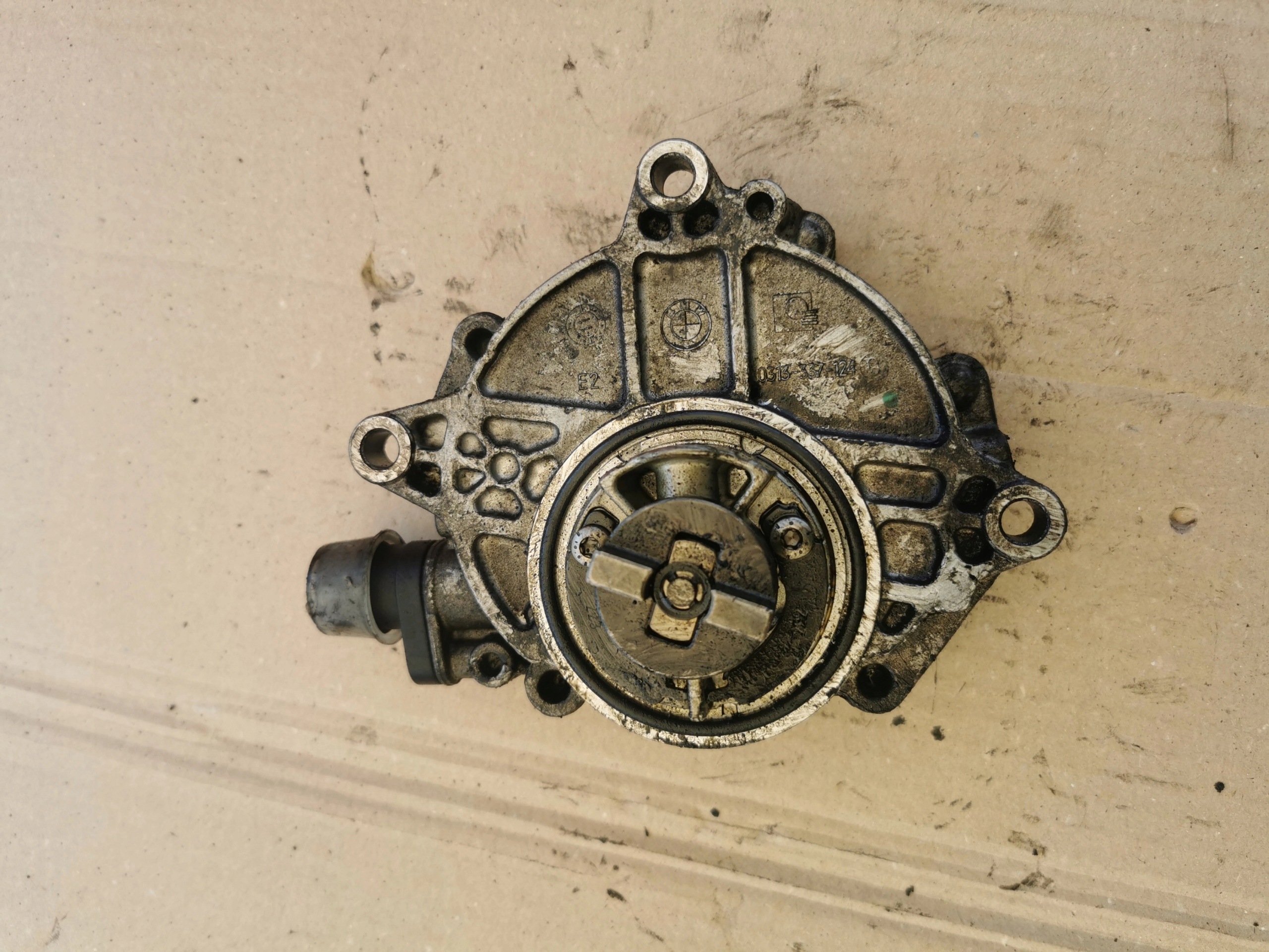 BMW E60 520I 0313-327-116 Pompa VACUM WACUM