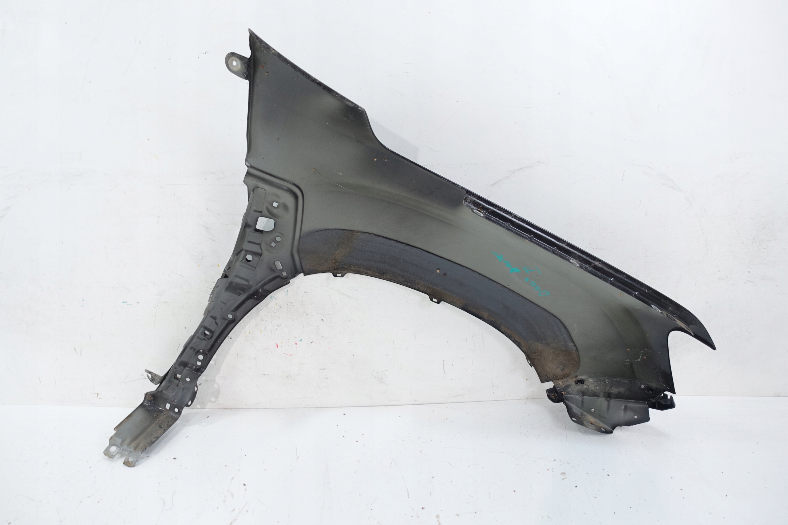 DACIA DUSTER II 2017- fender front left front