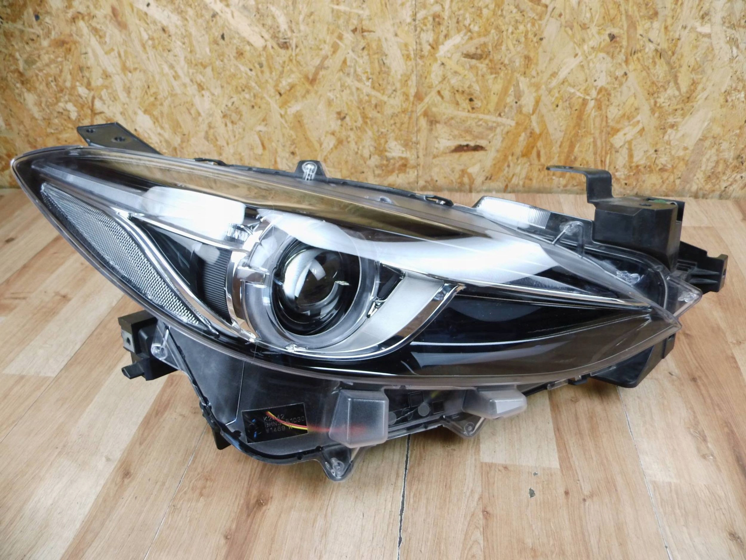 Mazda 3 III BM 2013-2016 light right front front right BHN3-51030