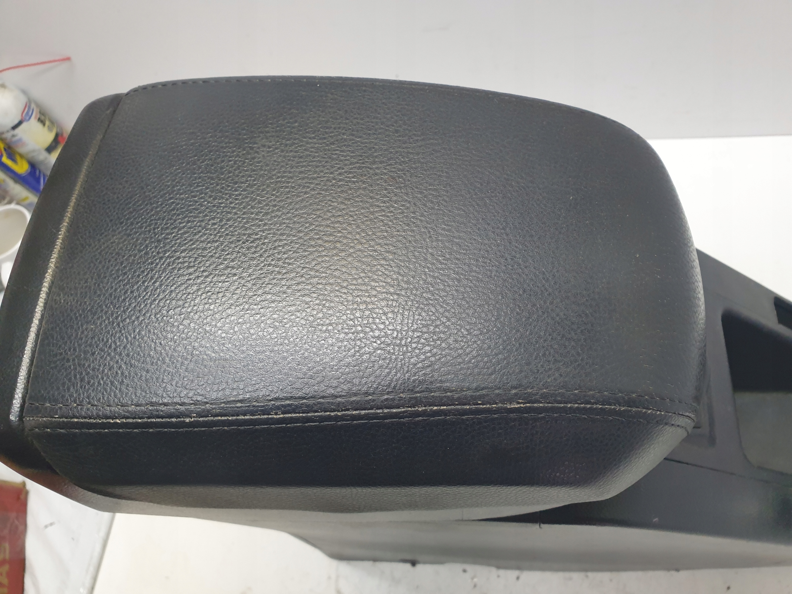 подлокотник opel ANTARA