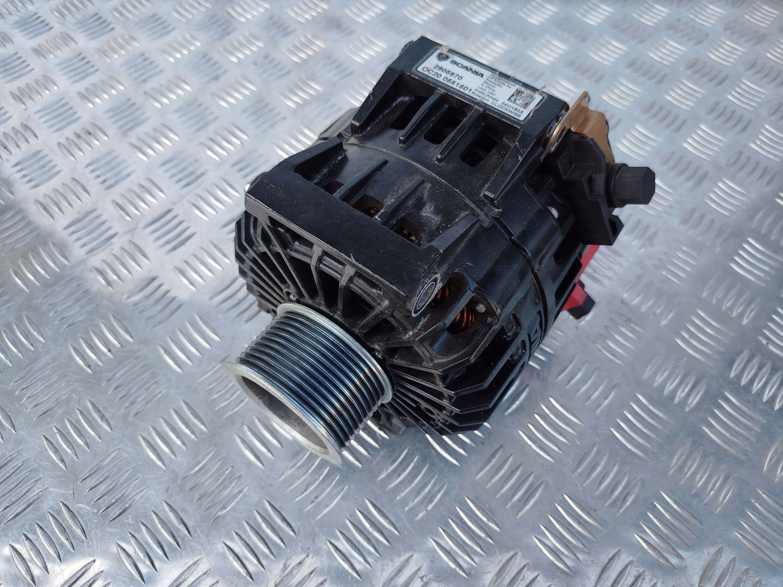 ALTERNATOR 24V 150A AMPER SCANIA Stan opakowania brak opakowania