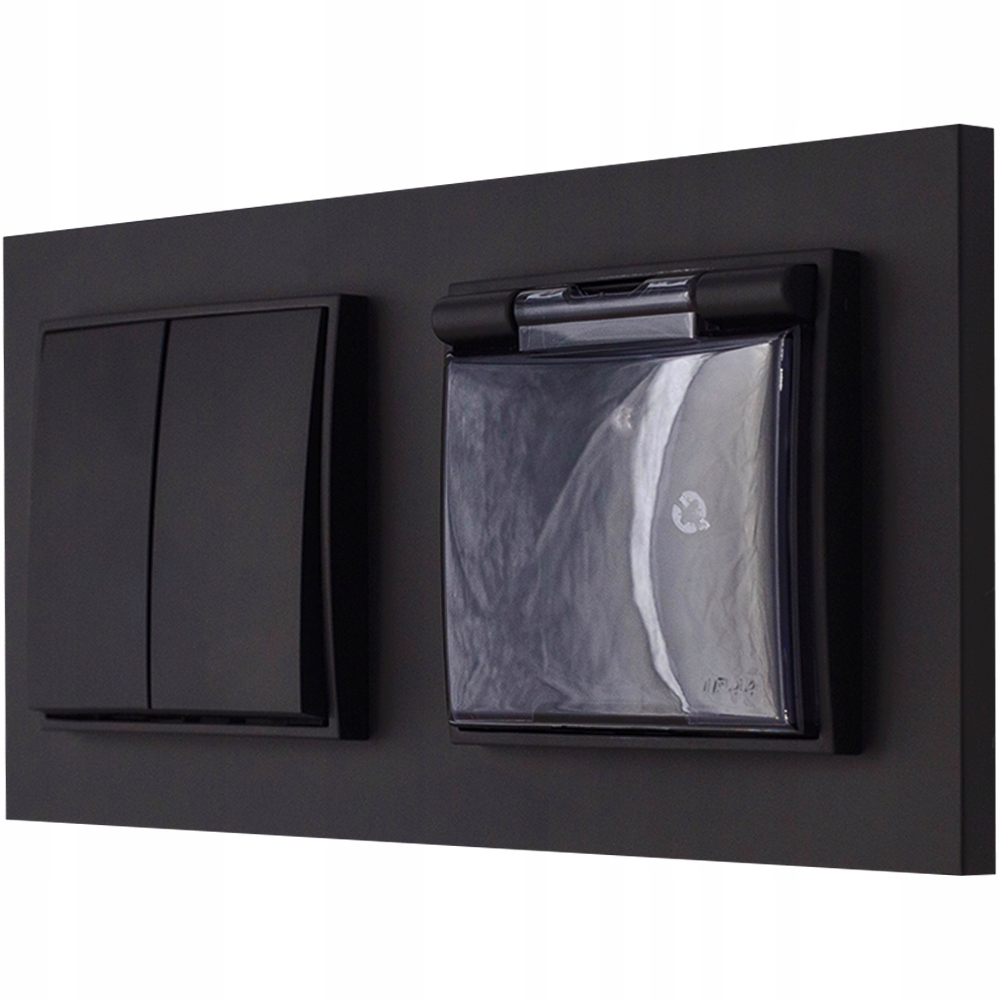 

Włącznik Z Gniazdkiem Hermetycznym 12/12 18