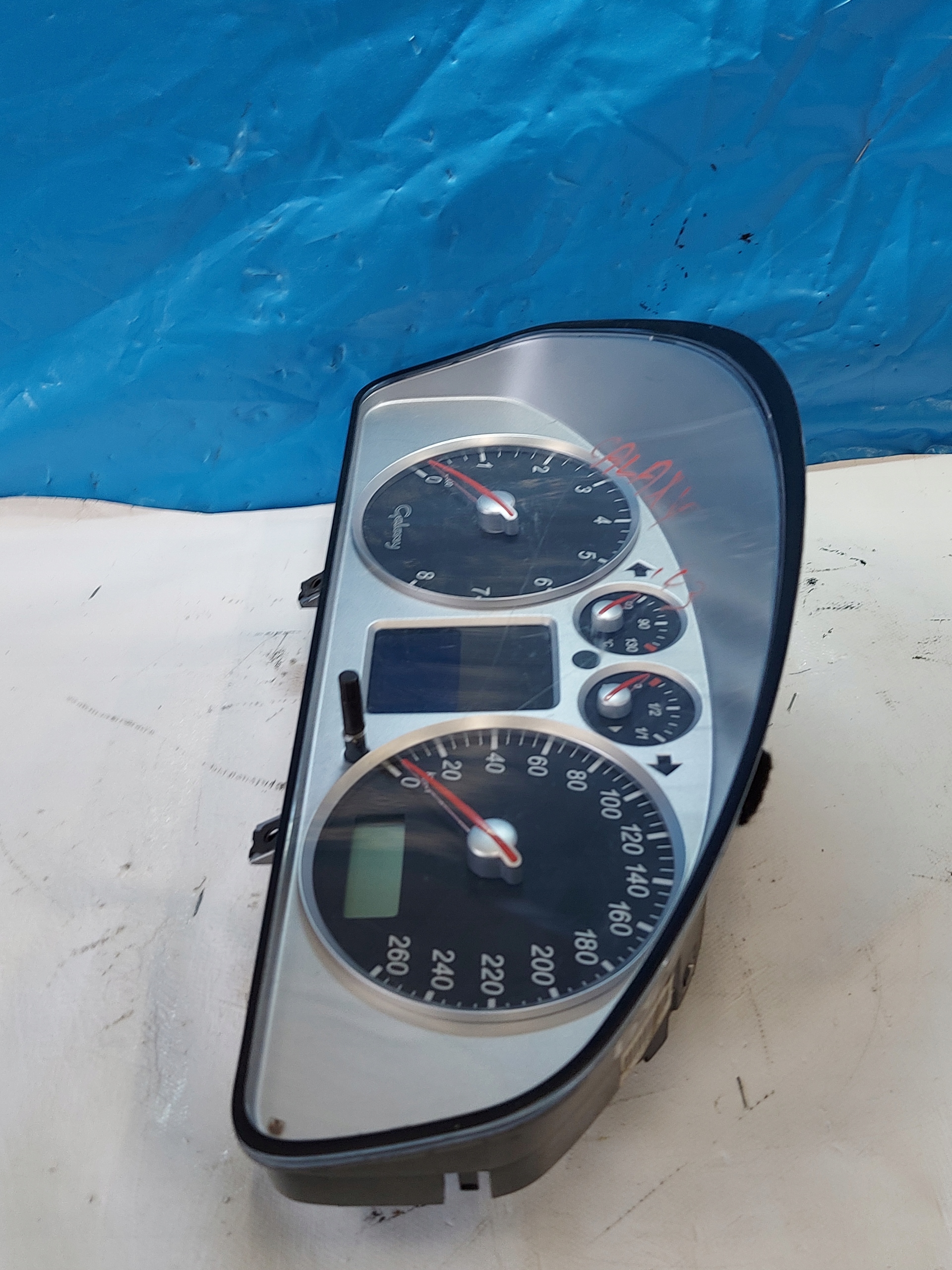 dials clock FORD GALAXY 2.3 B 7M5920820P