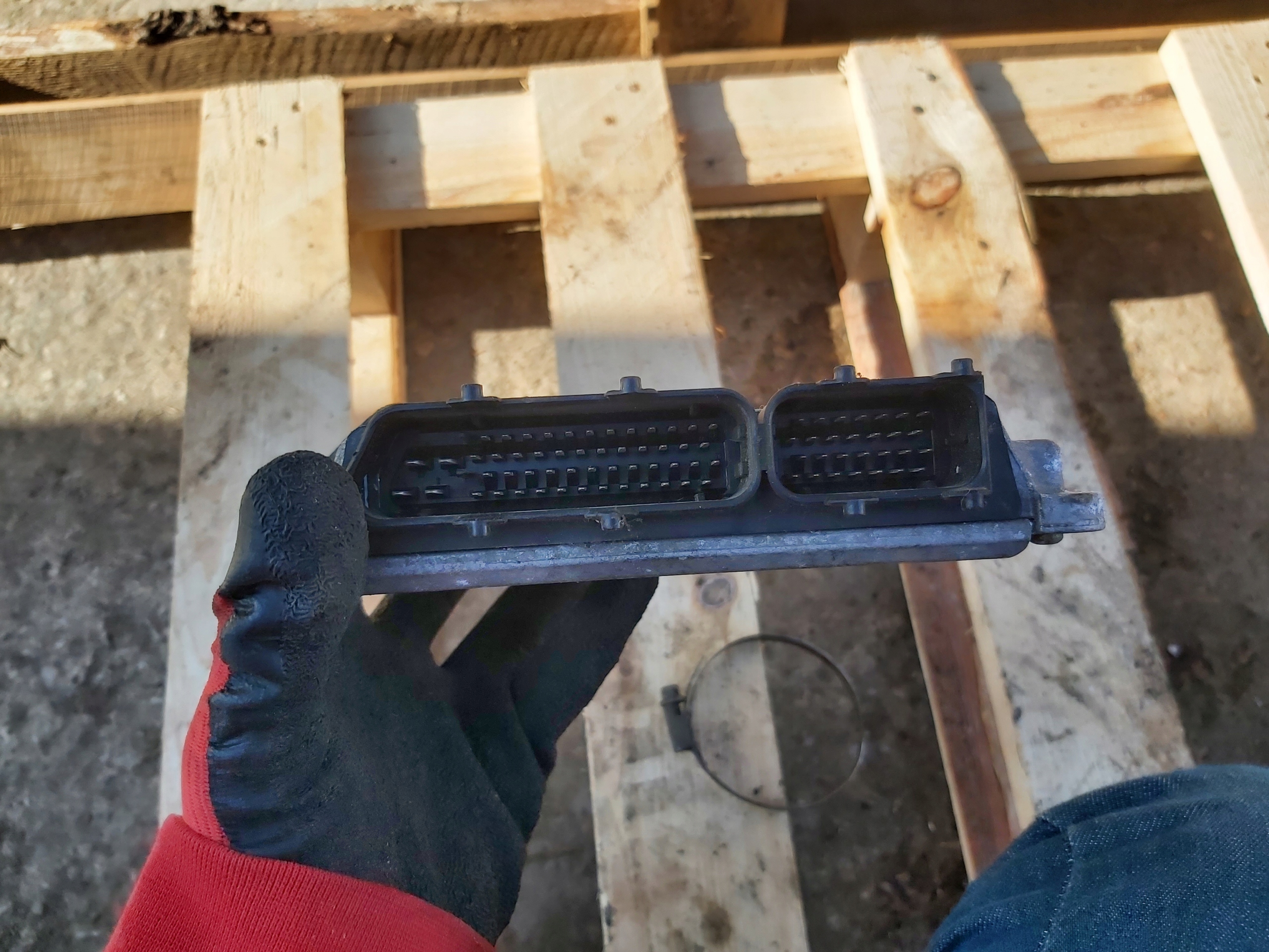 computer control unit of the engine AUDI A3 1.8T 1.8 TURBO 06A 906 018 AQ