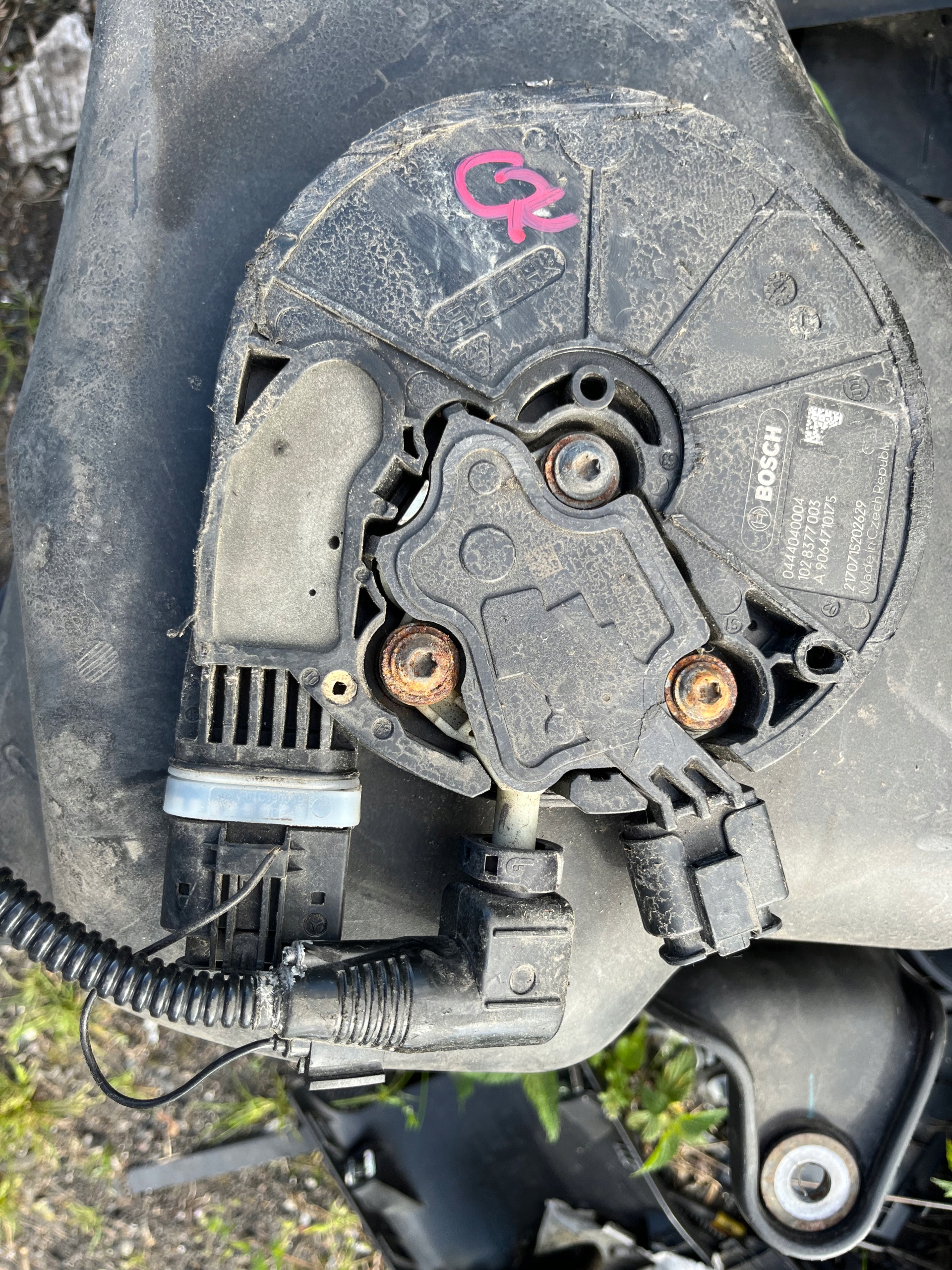 260941 - Спринтер 906 підйомний насос AdBlue BOSCH A9064710175