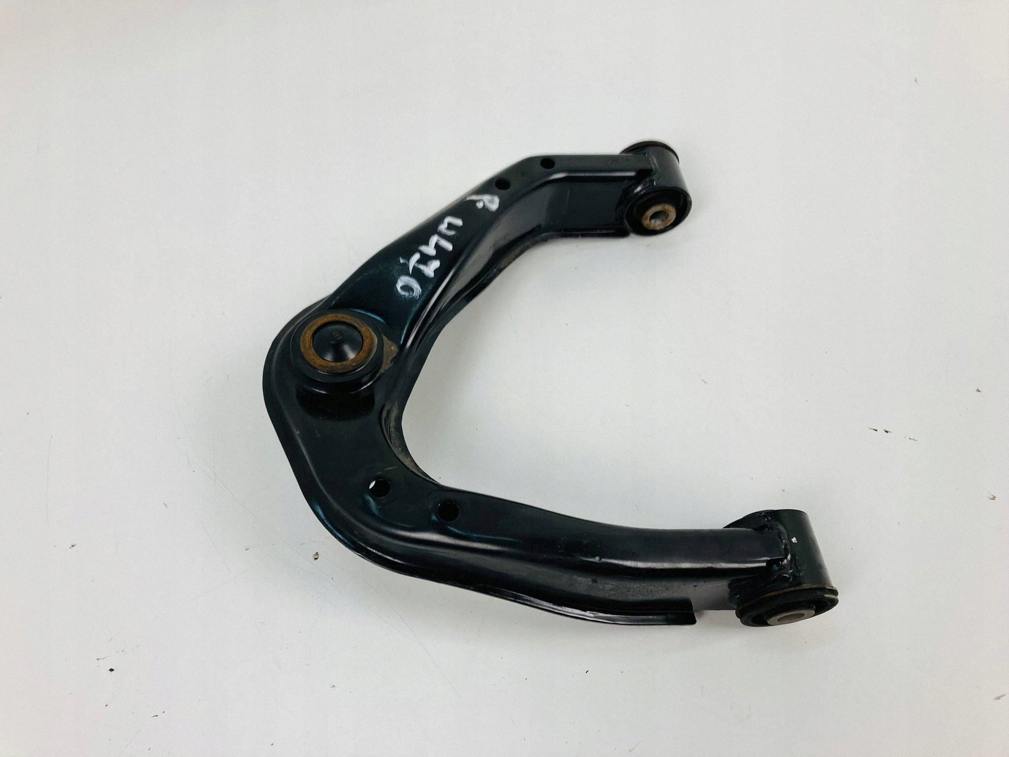 MERCEDES X W470 arm right front upper