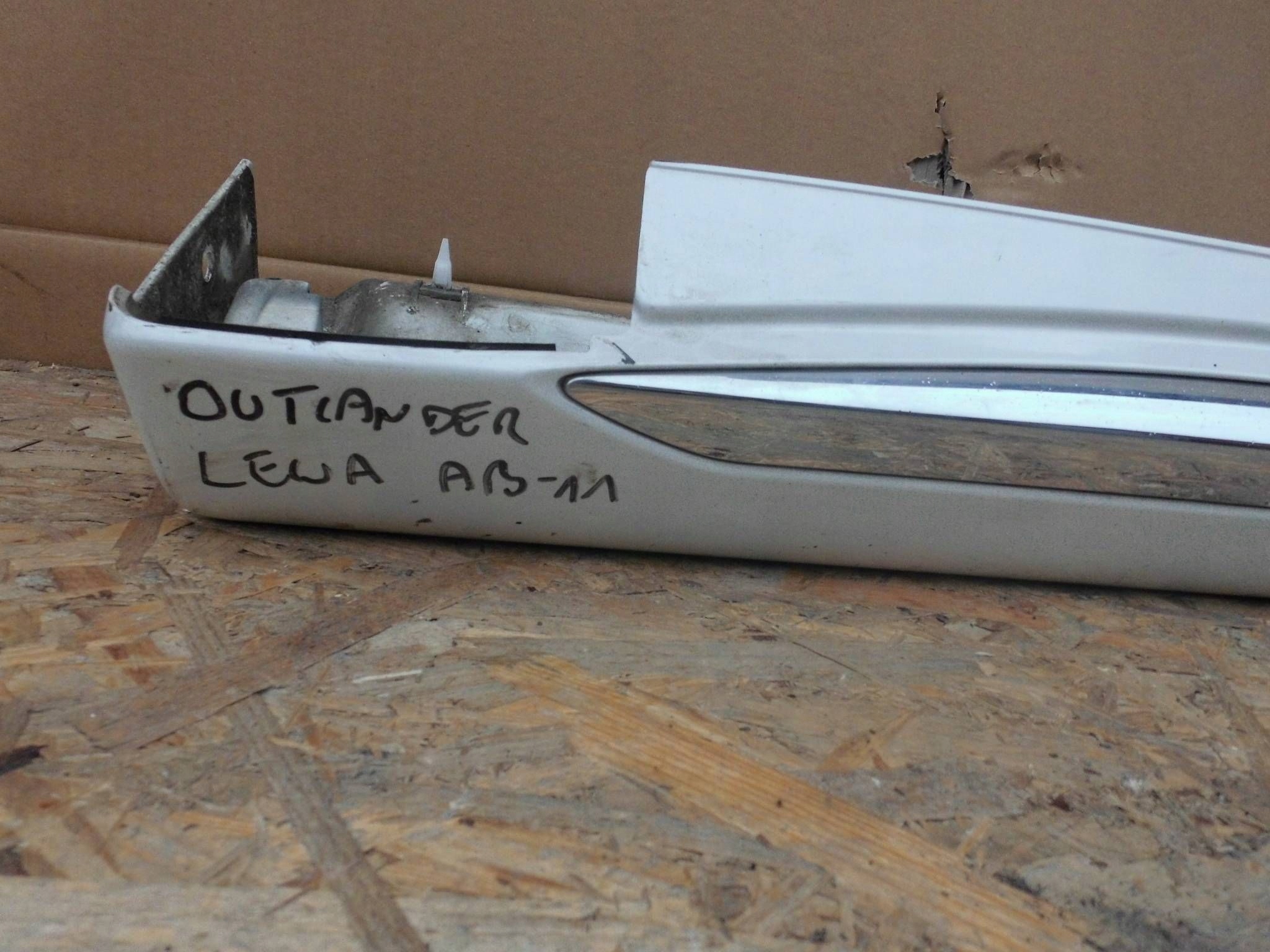 Mitsubishi Outlander III threshold moulding threshold left 6512A207