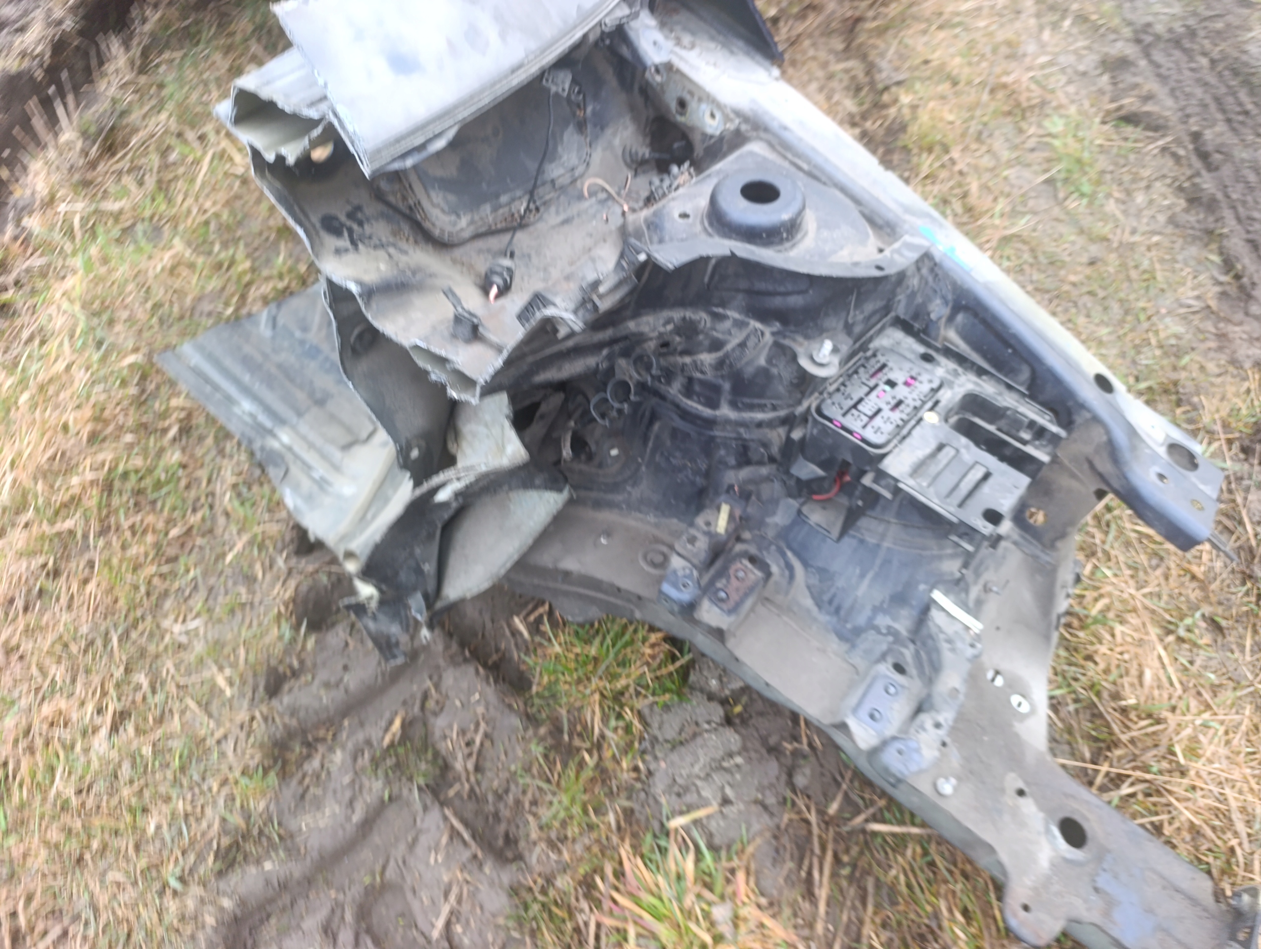 quarter left left front Volkswagen CC LIFT