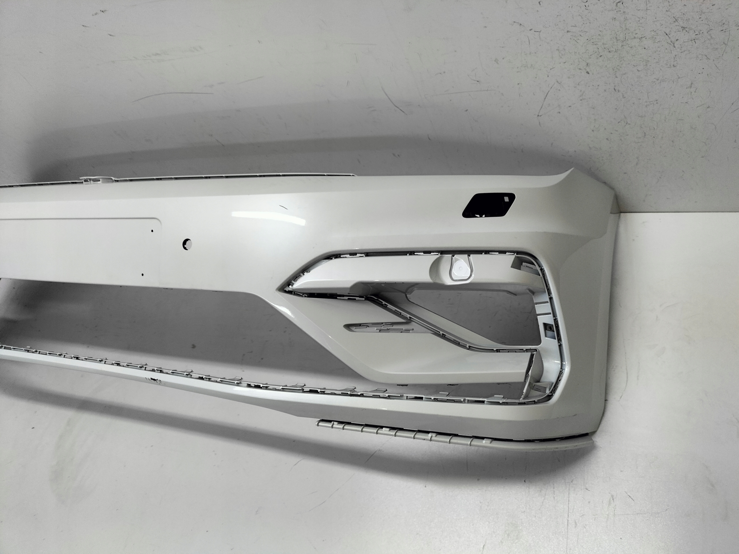front bumper front VW TOURAN 3 III 15- R-LINE