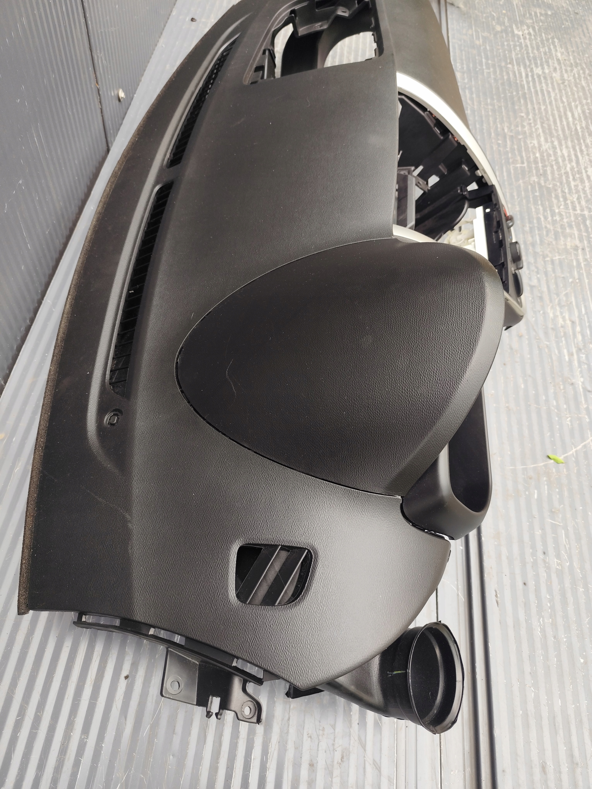 SUZUKI CELERIO konzola