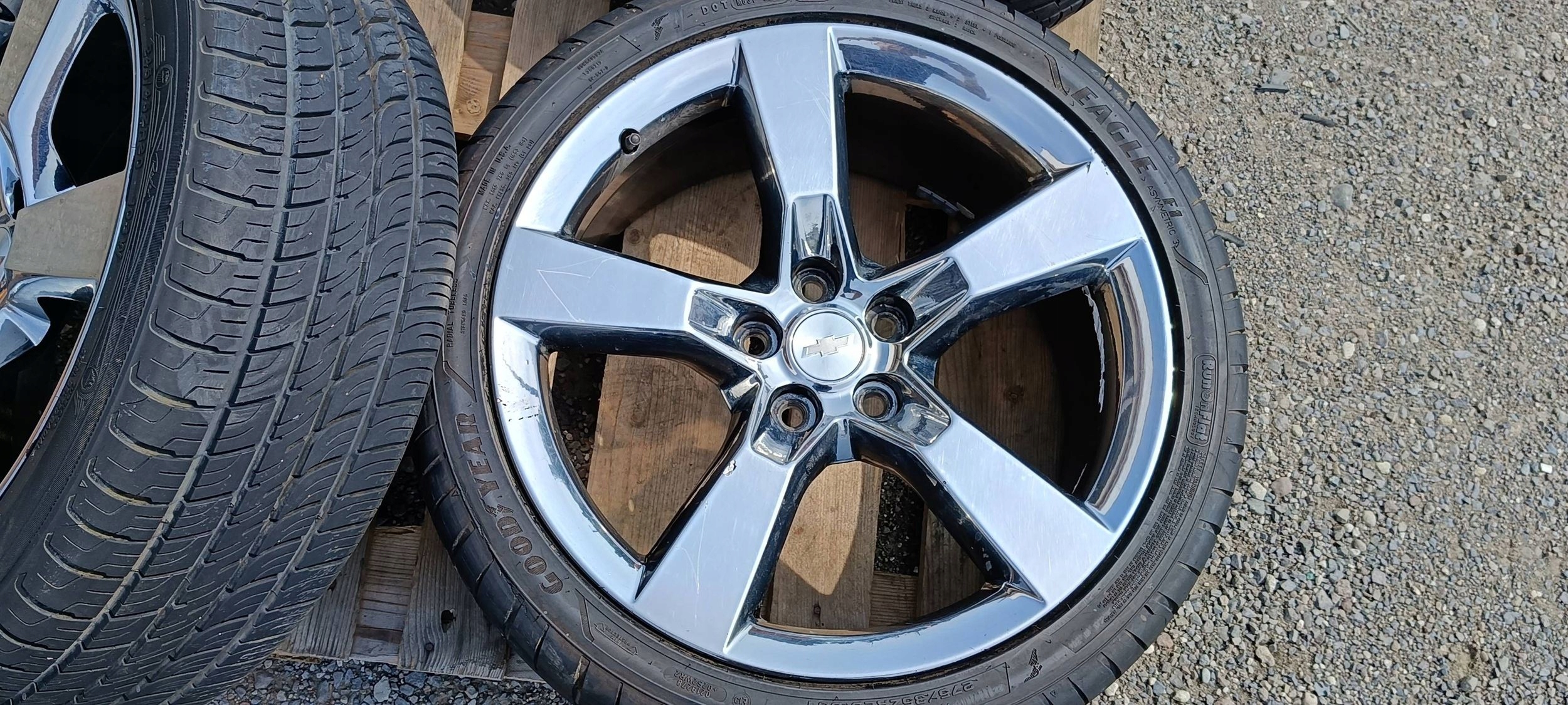 ruote CERCHI 20" komplet Chevrolet Camaro 2009