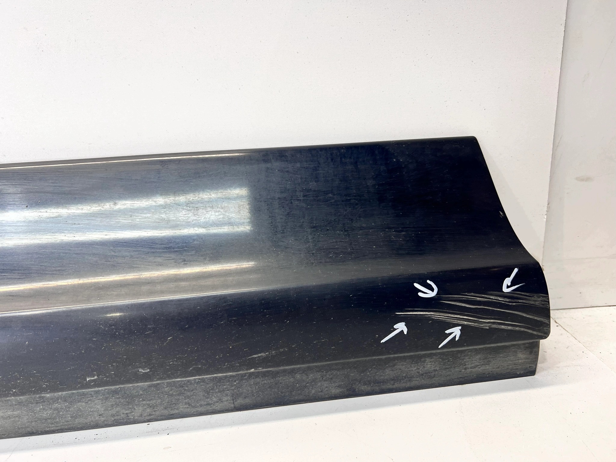 moulding lower door left front AUDI Q7 4L 4L0853959E/F LZ9Y