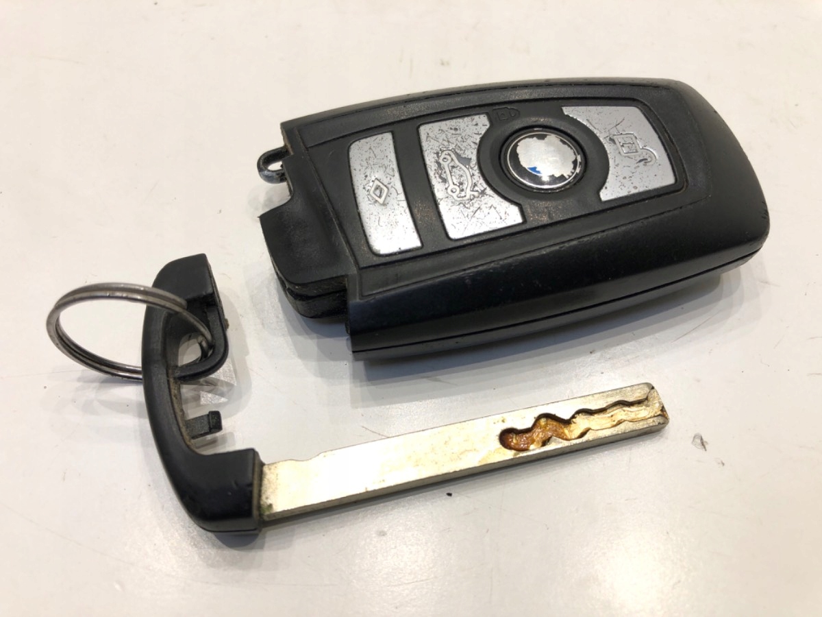 KLUCZYK BMW F10 9259721 09-16 PILOT Producent części OEM