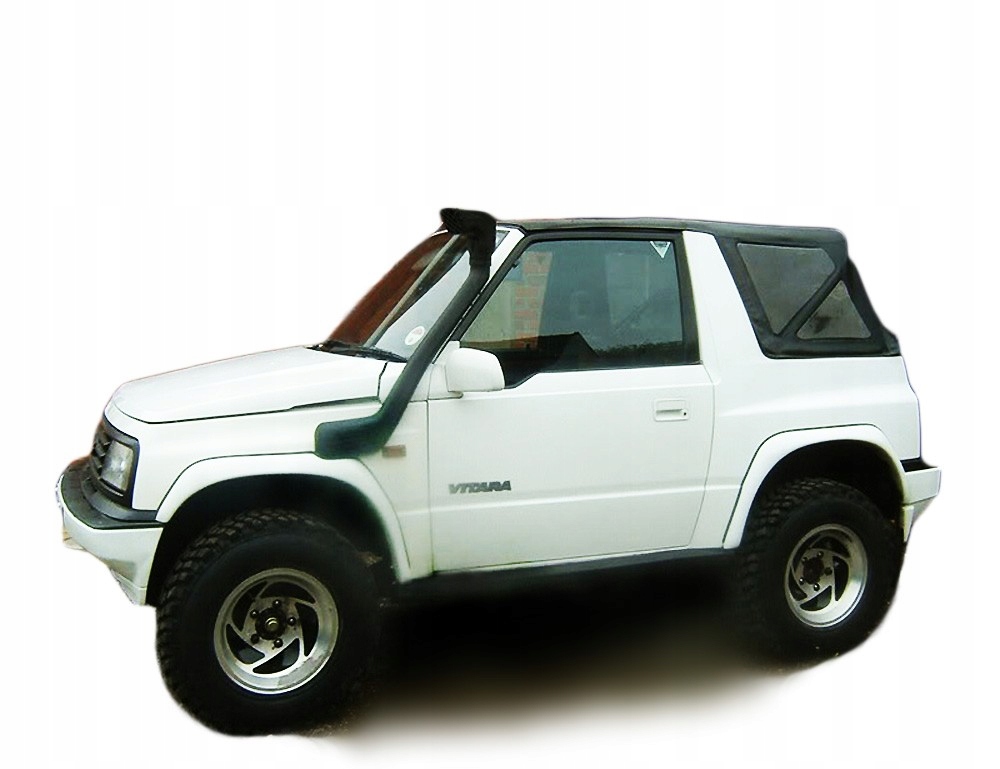 Šnorchl Suzuki Vitara – levá strana s nápisem Vitara