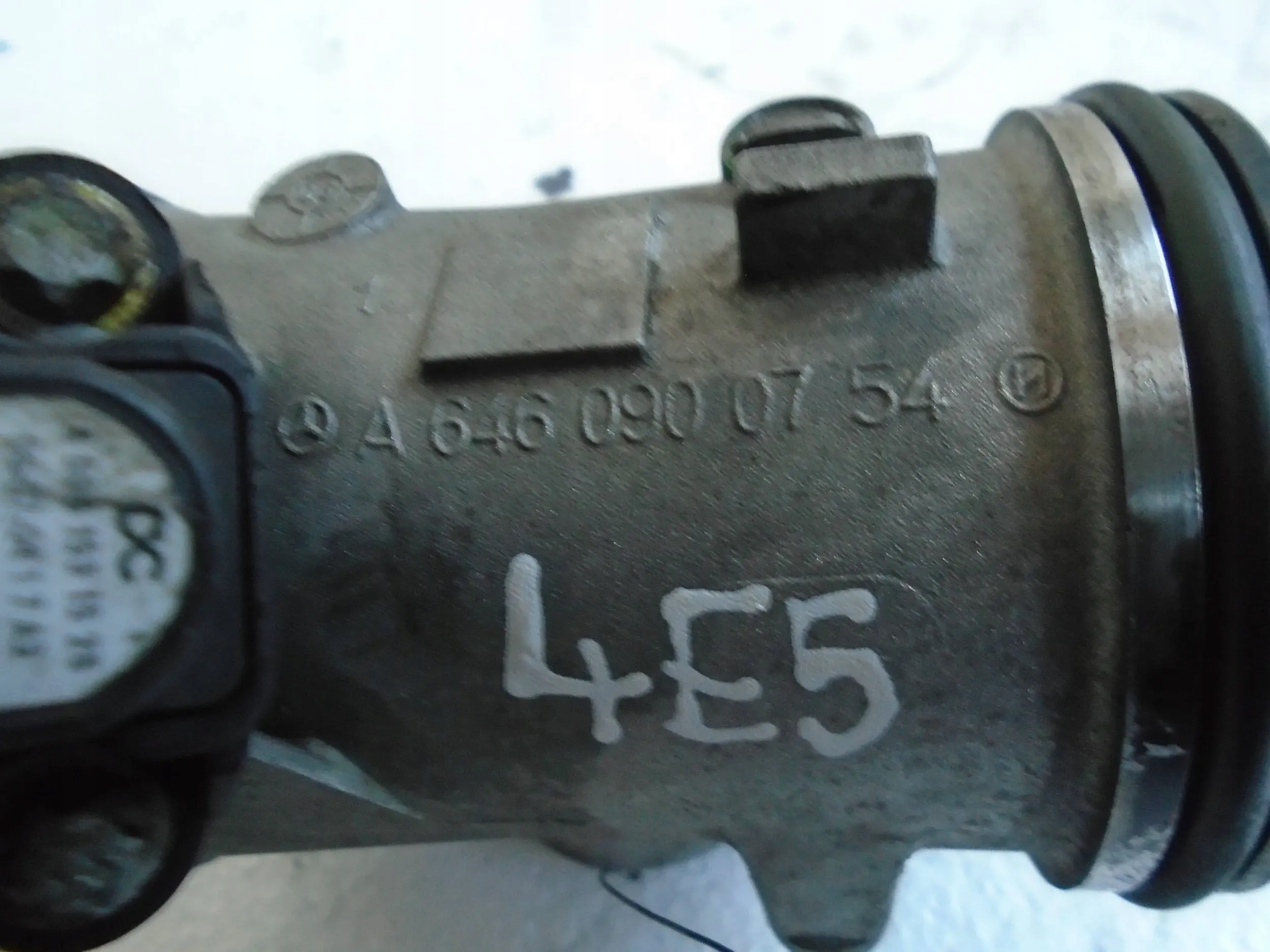 pipe header pipe EGR A6460900754 Mercedes W211 W204 2.2 CDI