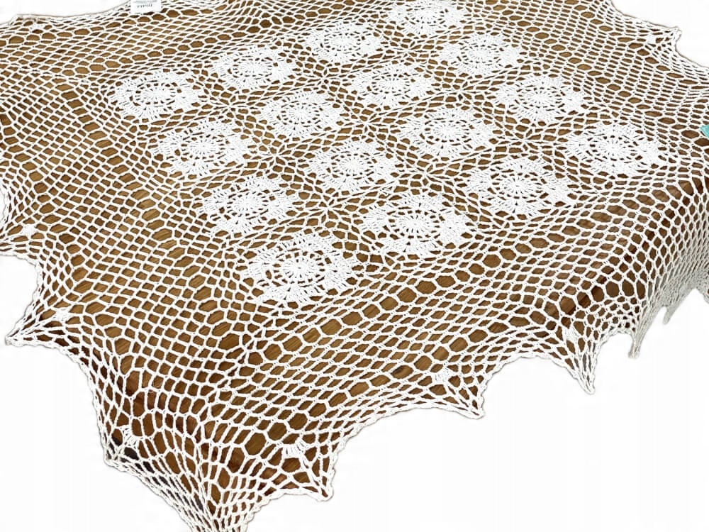 

Obrus szydełkowy 85x85 cm biały
