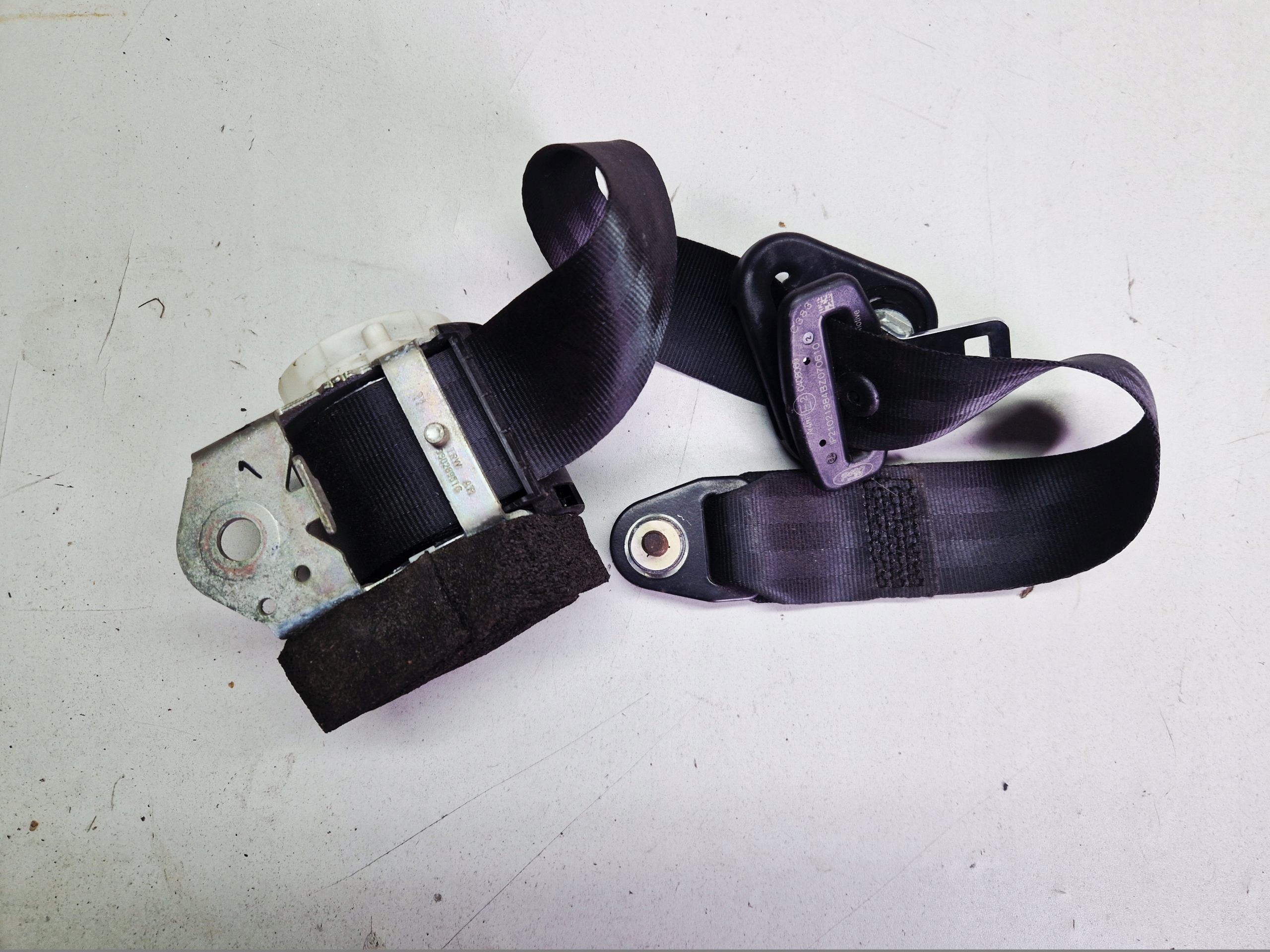 FORD KA MK2 2008-2016 Gurten Sicherheits rechts heck 07354984150